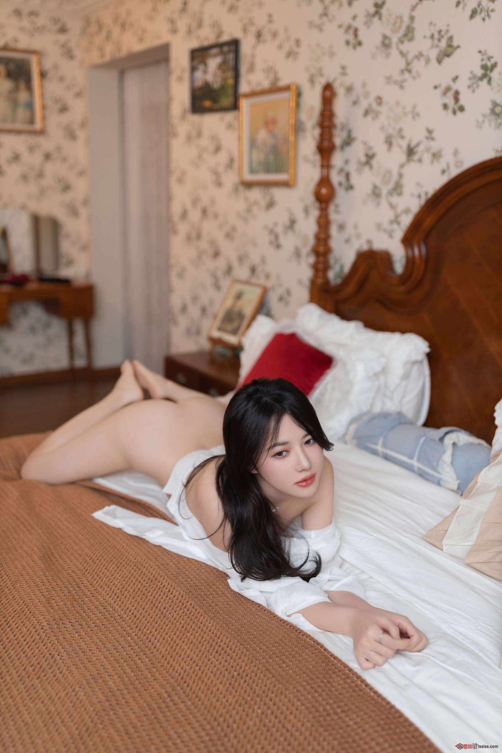 https://www.lss77.com/wp-content/uploads/2024/02/1707935037-d7a728a67d909e7-1600x2400.jpg
