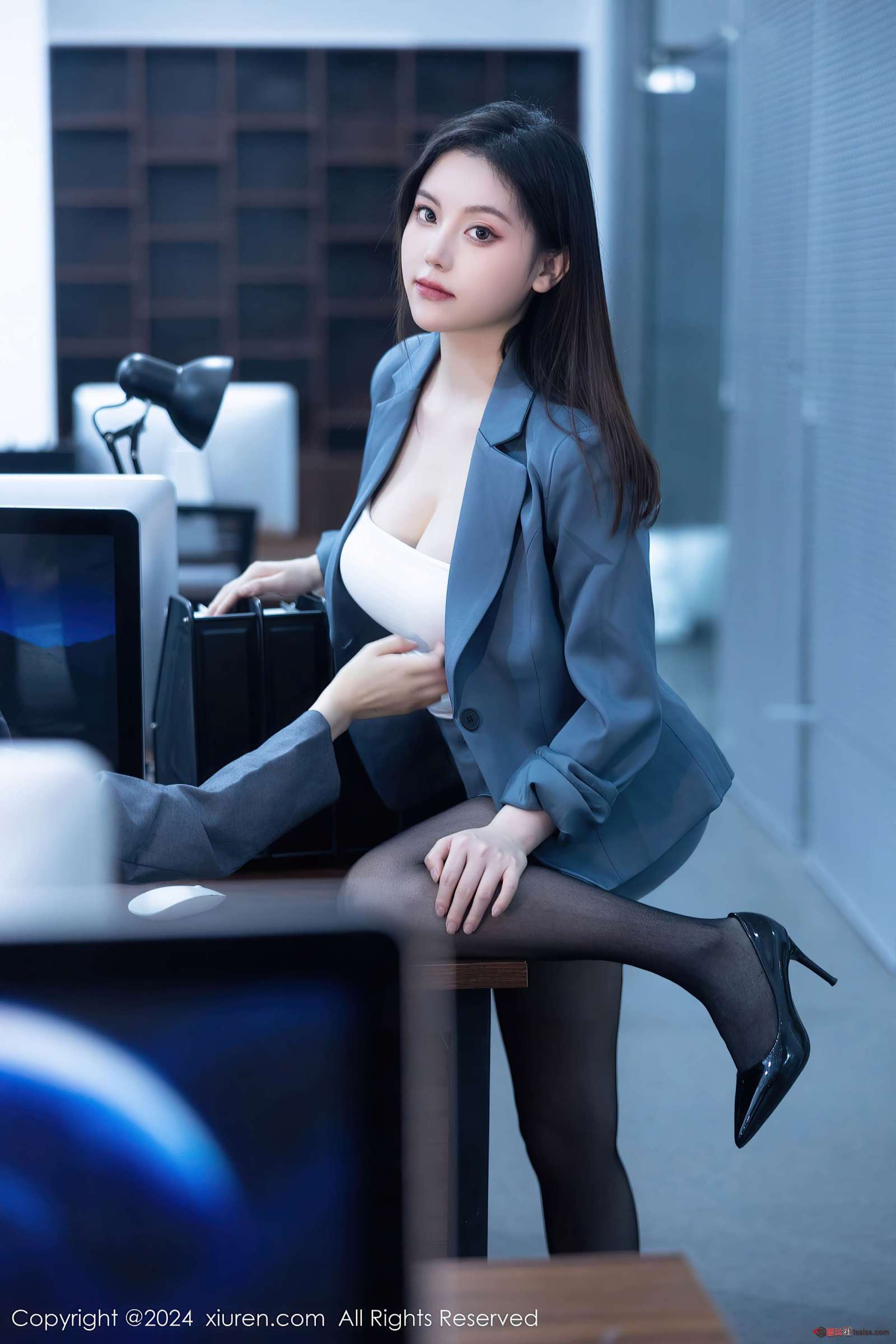 https://www.lss77.com/wp-content/uploads/2024/02/1708278579-02d4c7920bb22a9-1600x2400.jpg