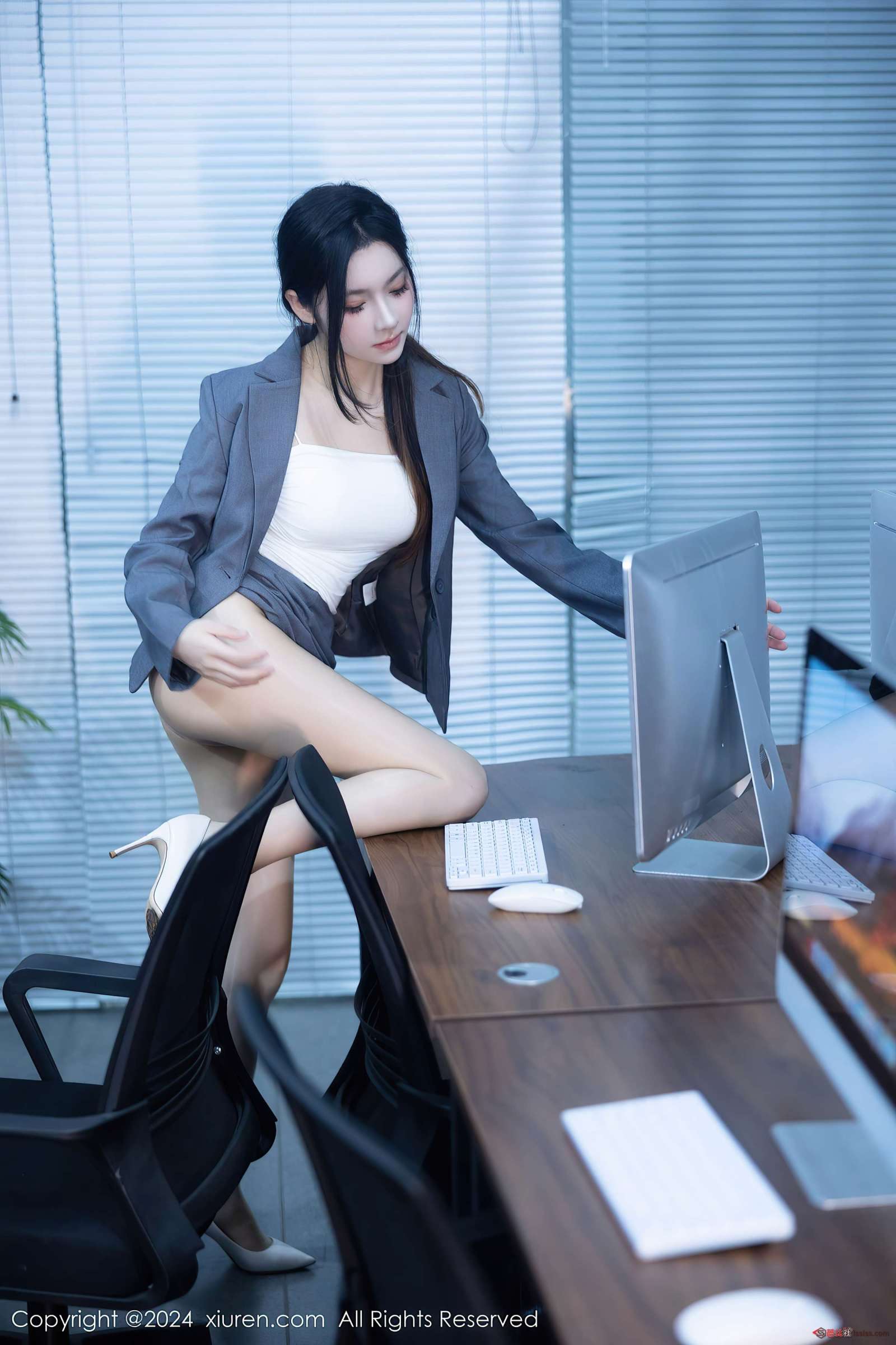 https://www.lss77.com/wp-content/uploads/2024/02/1708278636-aecdffd6ed3edae-1600x2400.jpg