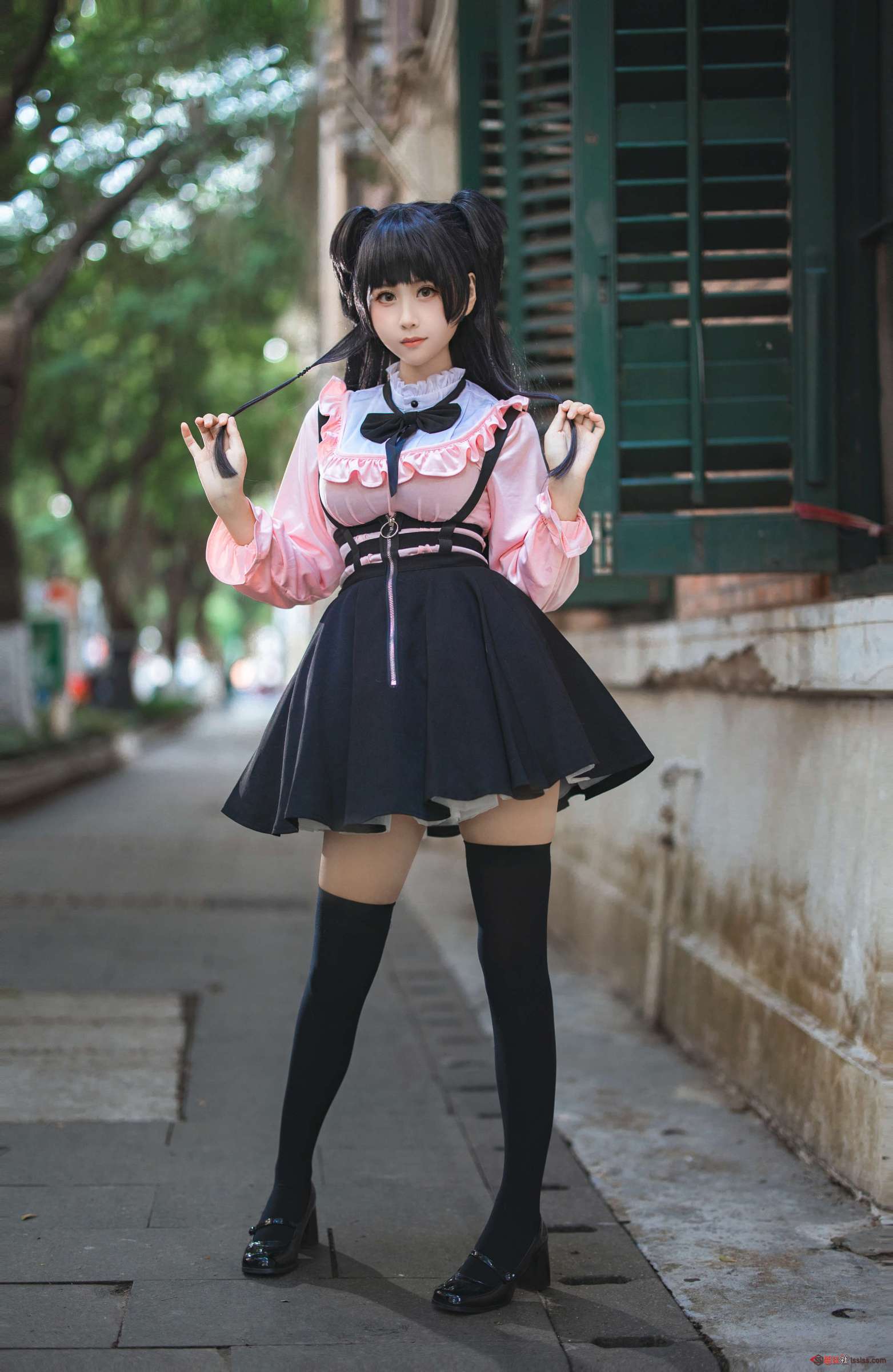 https://www.lss77.com/wp-content/uploads/2024/03/1710161139-f73b76ce8949fe2-1563x2400.jpg