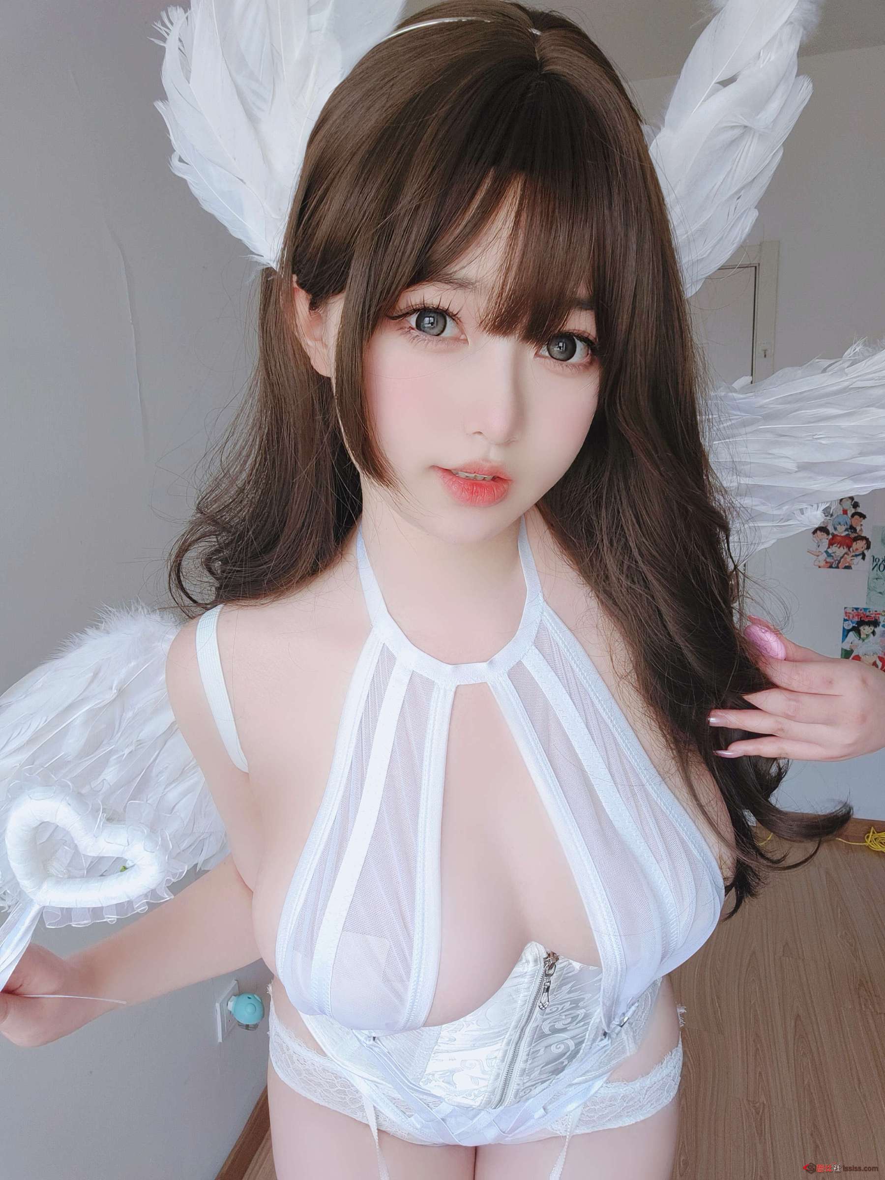 https://www.lss77.com/wp-content/uploads/2024/04/1711975117-11b921ef080f773-1800x2400.jpg