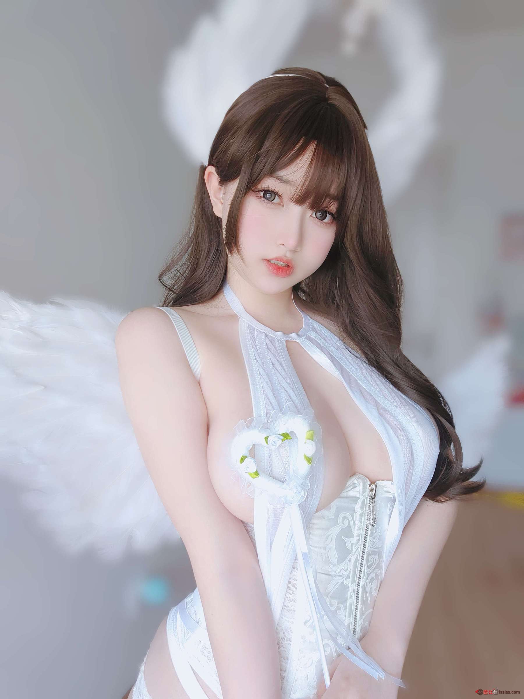 https://www.lss77.com/wp-content/uploads/2024/04/1711975147-1bb91f73e9d31ea-1800x2400.jpg