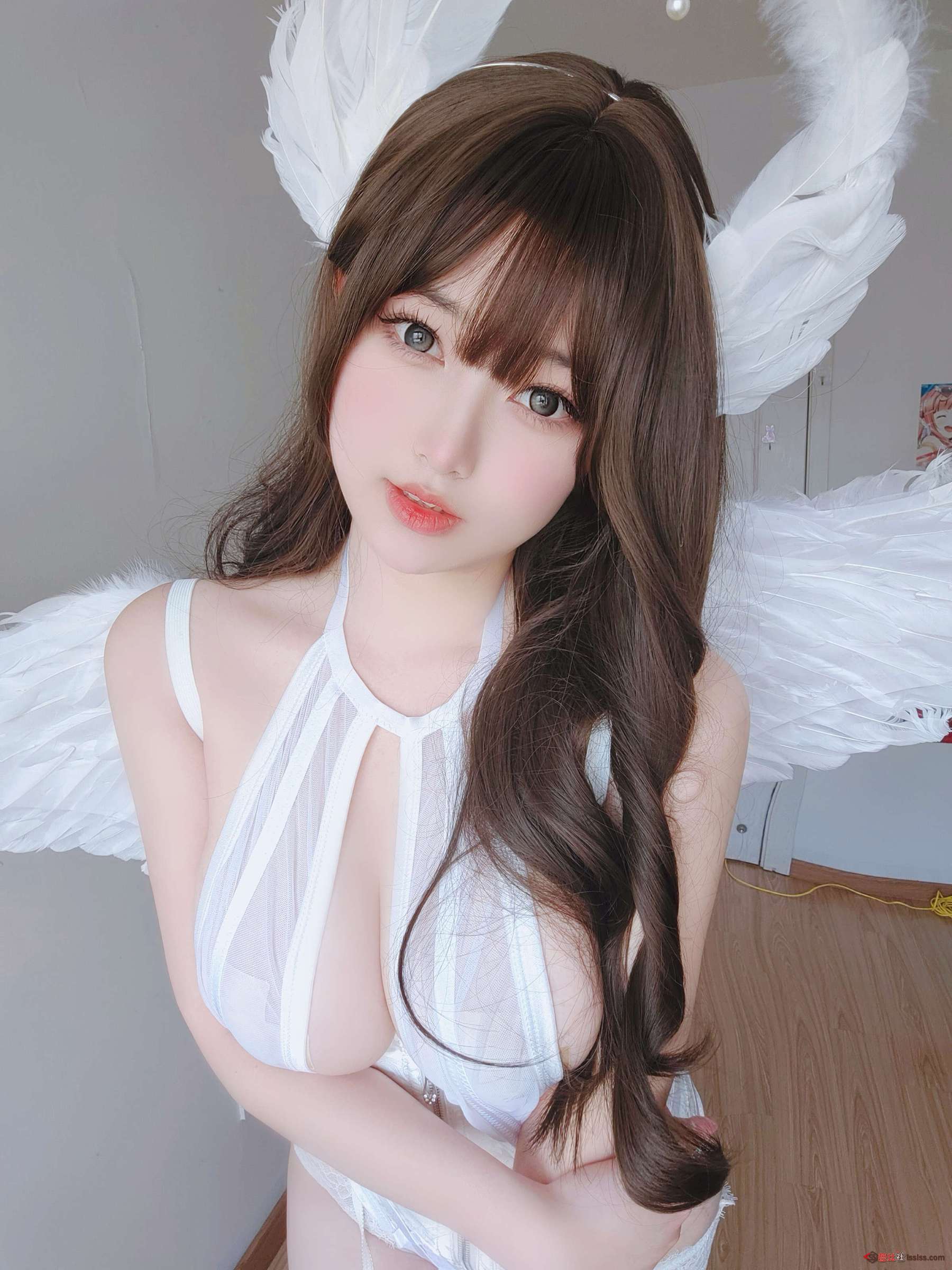 https://www.lss77.com/wp-content/uploads/2024/04/1711975176-a9a6653e4897613-1800x2400.jpg