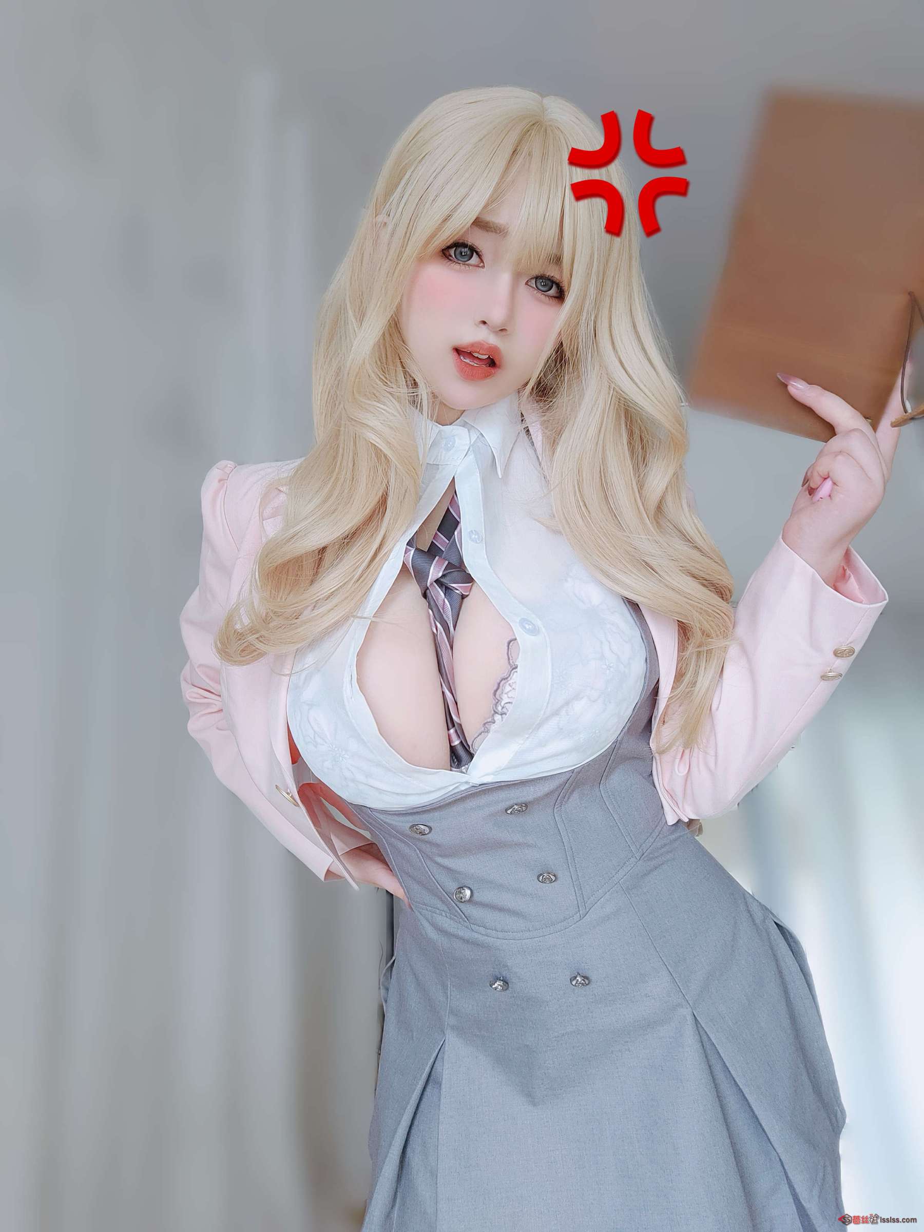 https://www.lss77.com/wp-content/uploads/2024/04/1712486943-291597a100aadd8-1800x2400.jpg