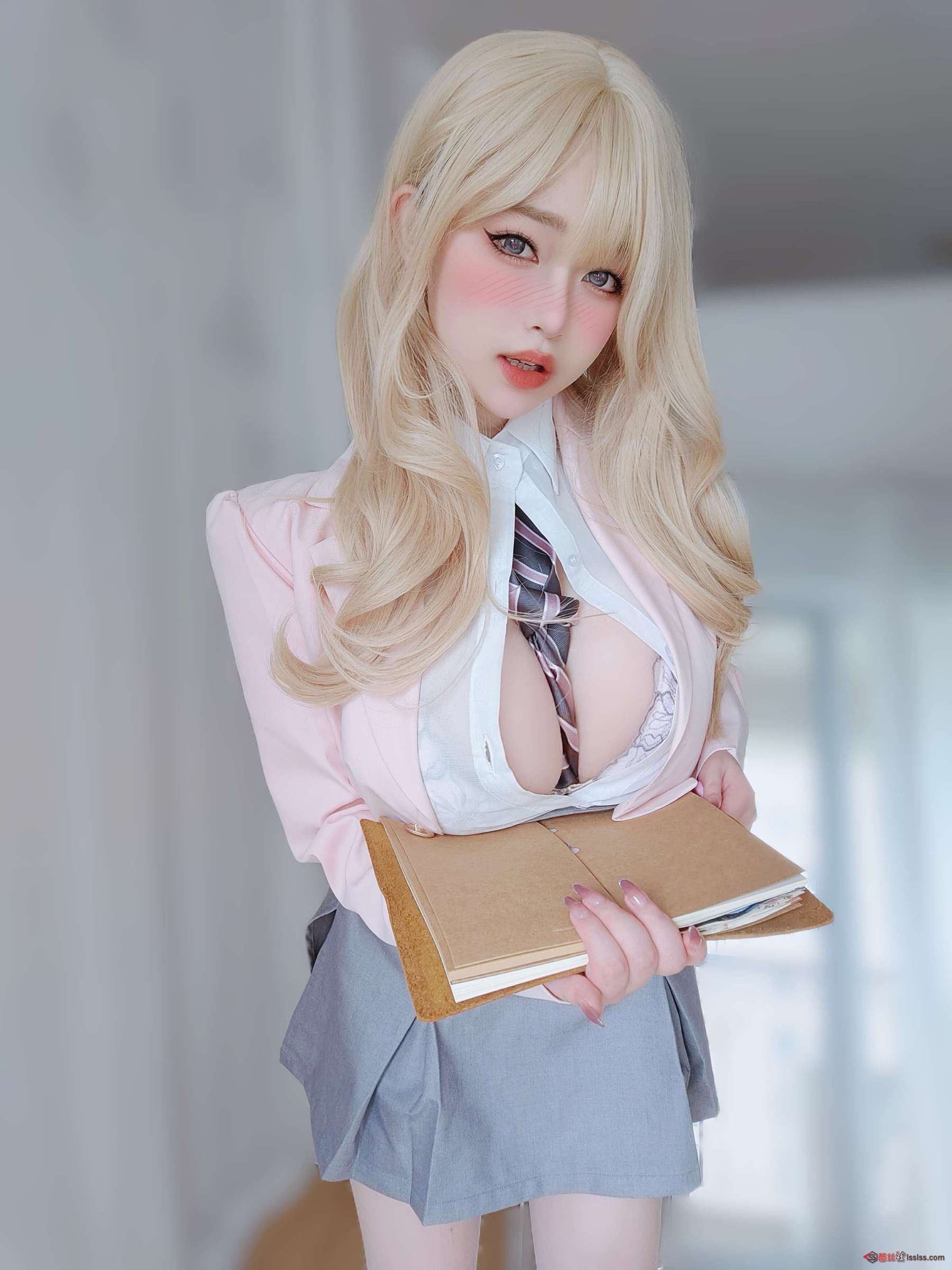https://www.lss77.com/wp-content/uploads/2024/04/1712487112-884d247c6f65a96-1800x2400.jpg