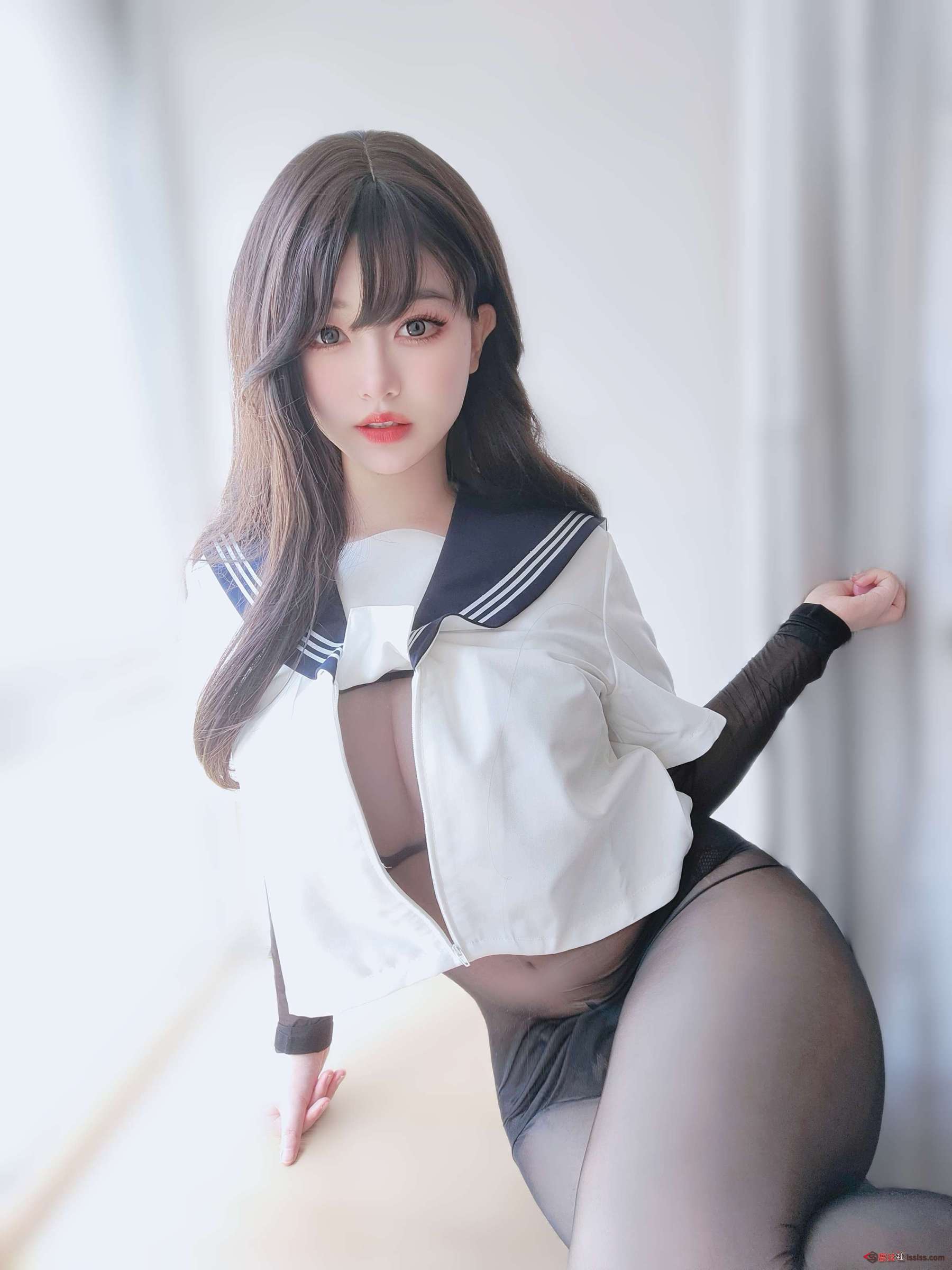 https://www.lss77.com/wp-content/uploads/2024/04/1713002080-c3c59e5f8b3e975-1800x2400.jpg