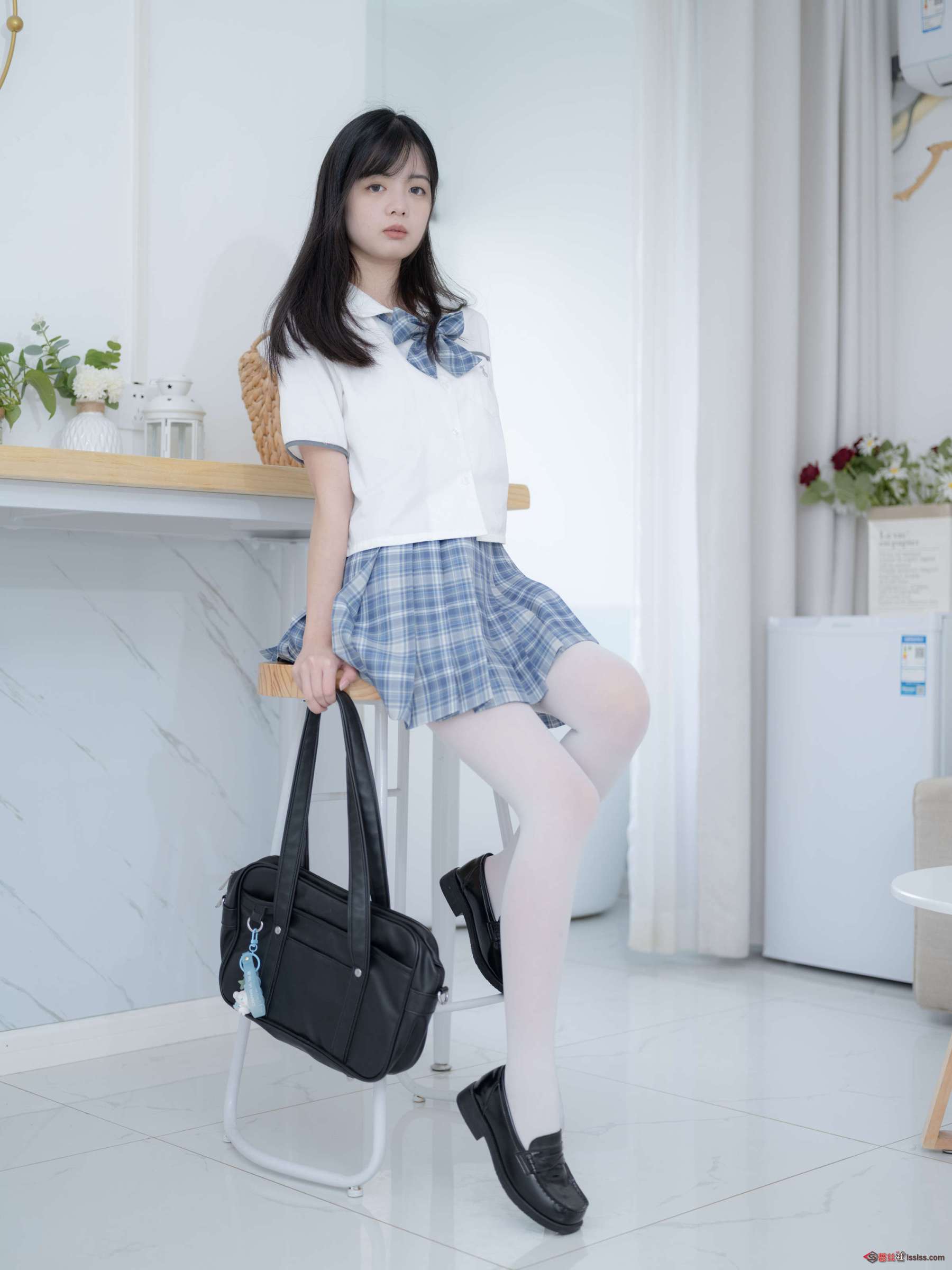 https://www.lss77.com/wp-content/uploads/2024/04/1713611211-b4288d9c0ec0a18-1800x2400.jpg
