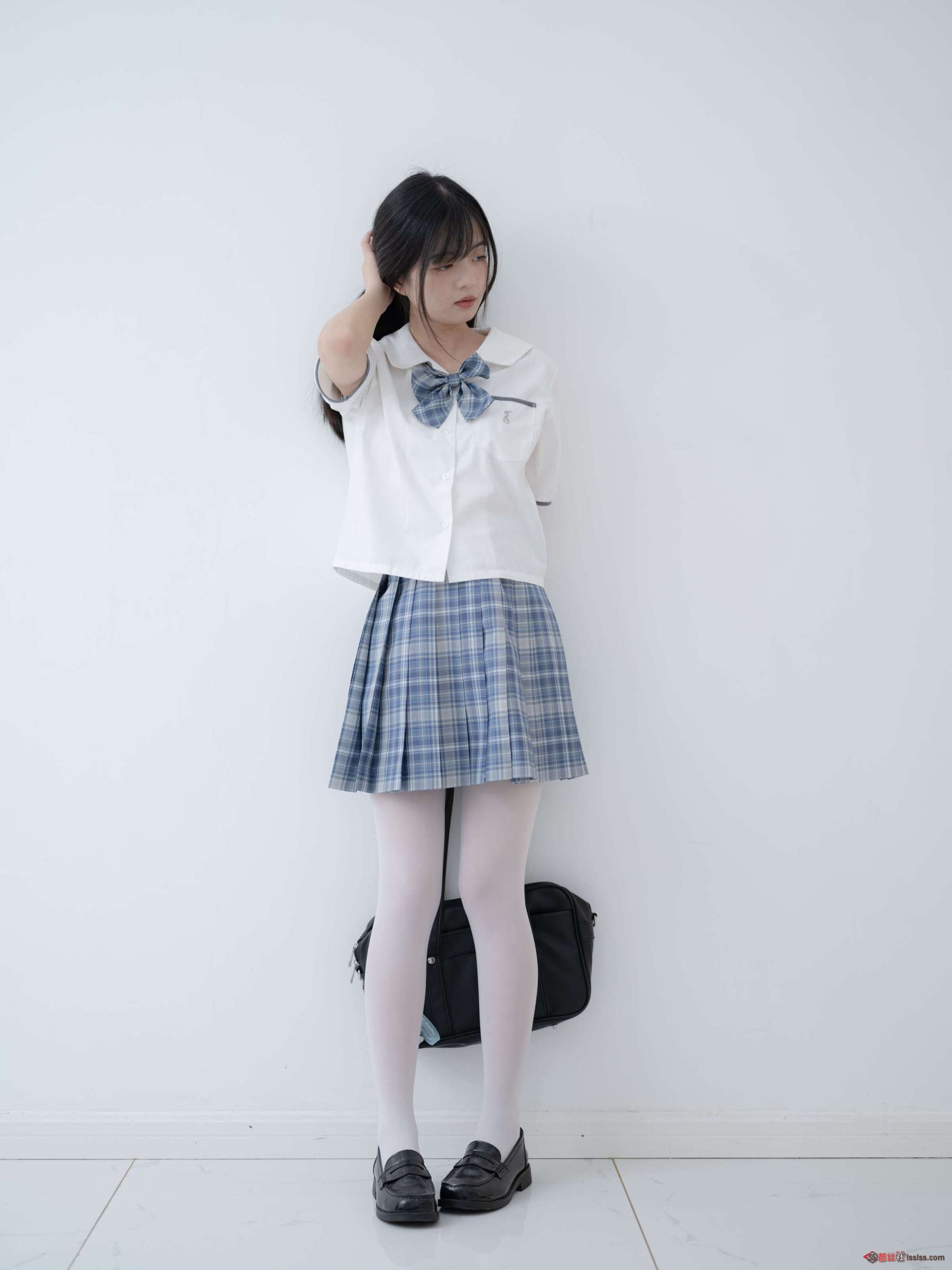 https://www.lss77.com/wp-content/uploads/2024/04/1713611351-192fc044e74dffe-1800x2400.jpg
