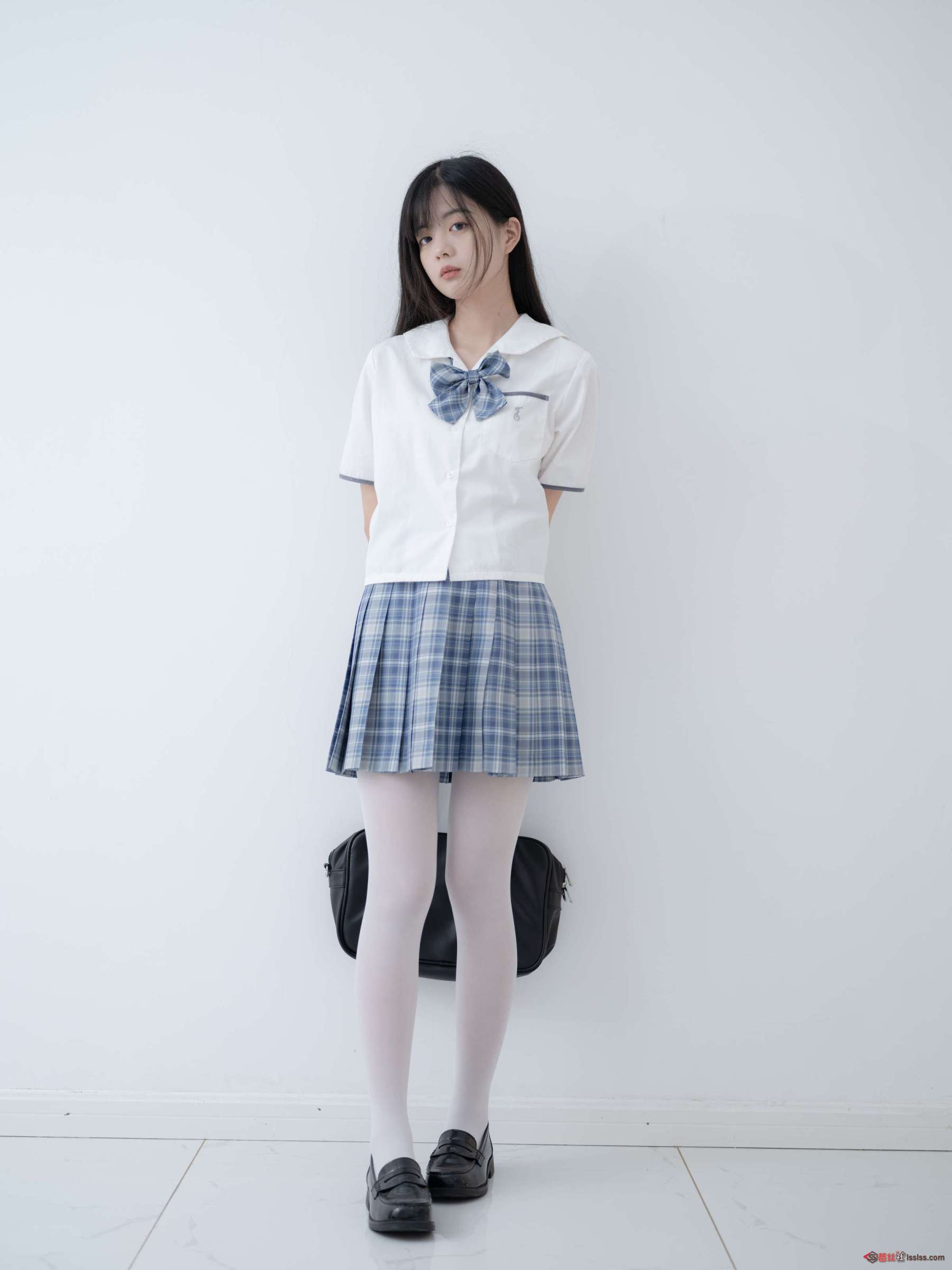https://www.lss77.com/wp-content/uploads/2024/04/1713611377-17c276c8e723eb4-1800x2400.jpg