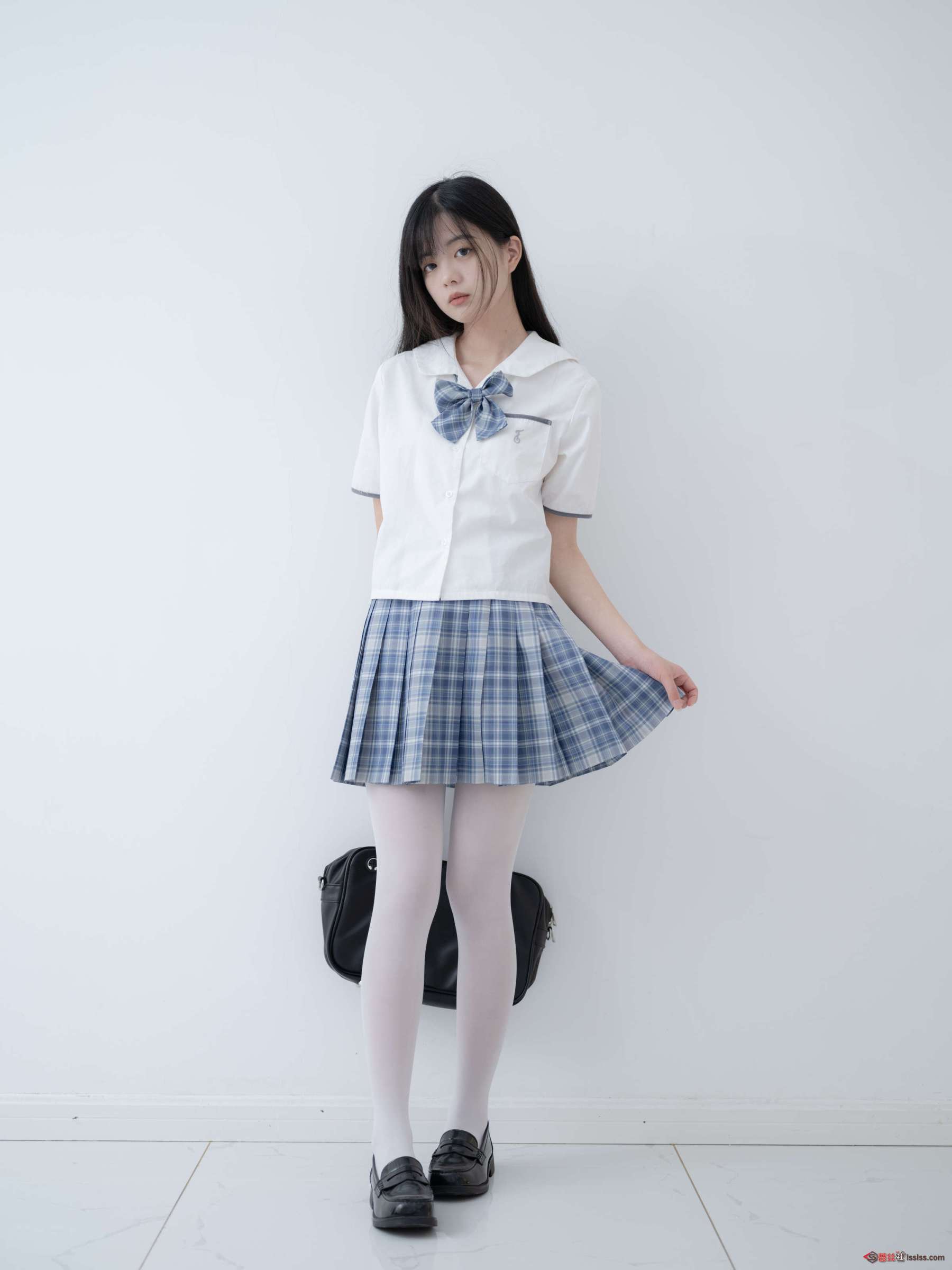 https://www.lss77.com/wp-content/uploads/2024/04/1713611389-5dd9db5e033da9c-1800x2400.jpg