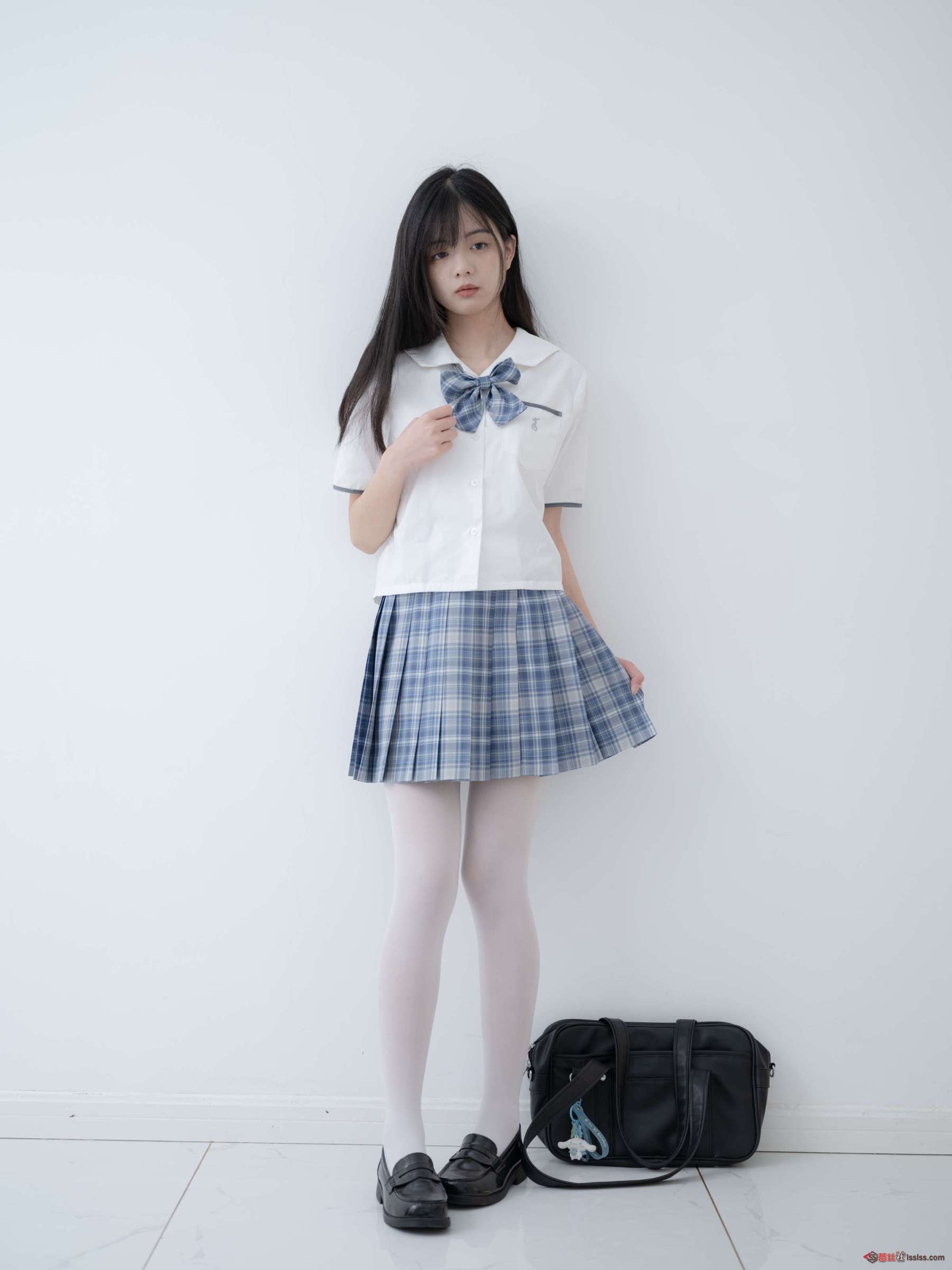 https://www.lss77.com/wp-content/uploads/2024/04/1713611401-2dea61eed4bceec-1800x2400.jpg