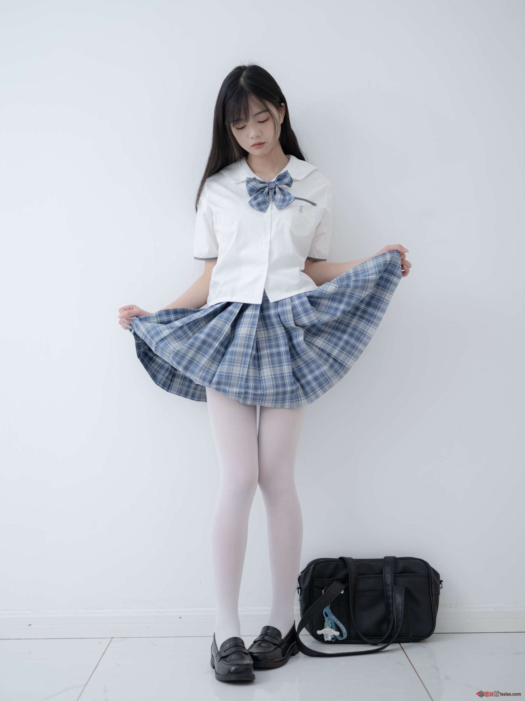 https://www.lss77.com/wp-content/uploads/2024/04/1713611453-71a3cb155f8dc89-1800x2400.jpg