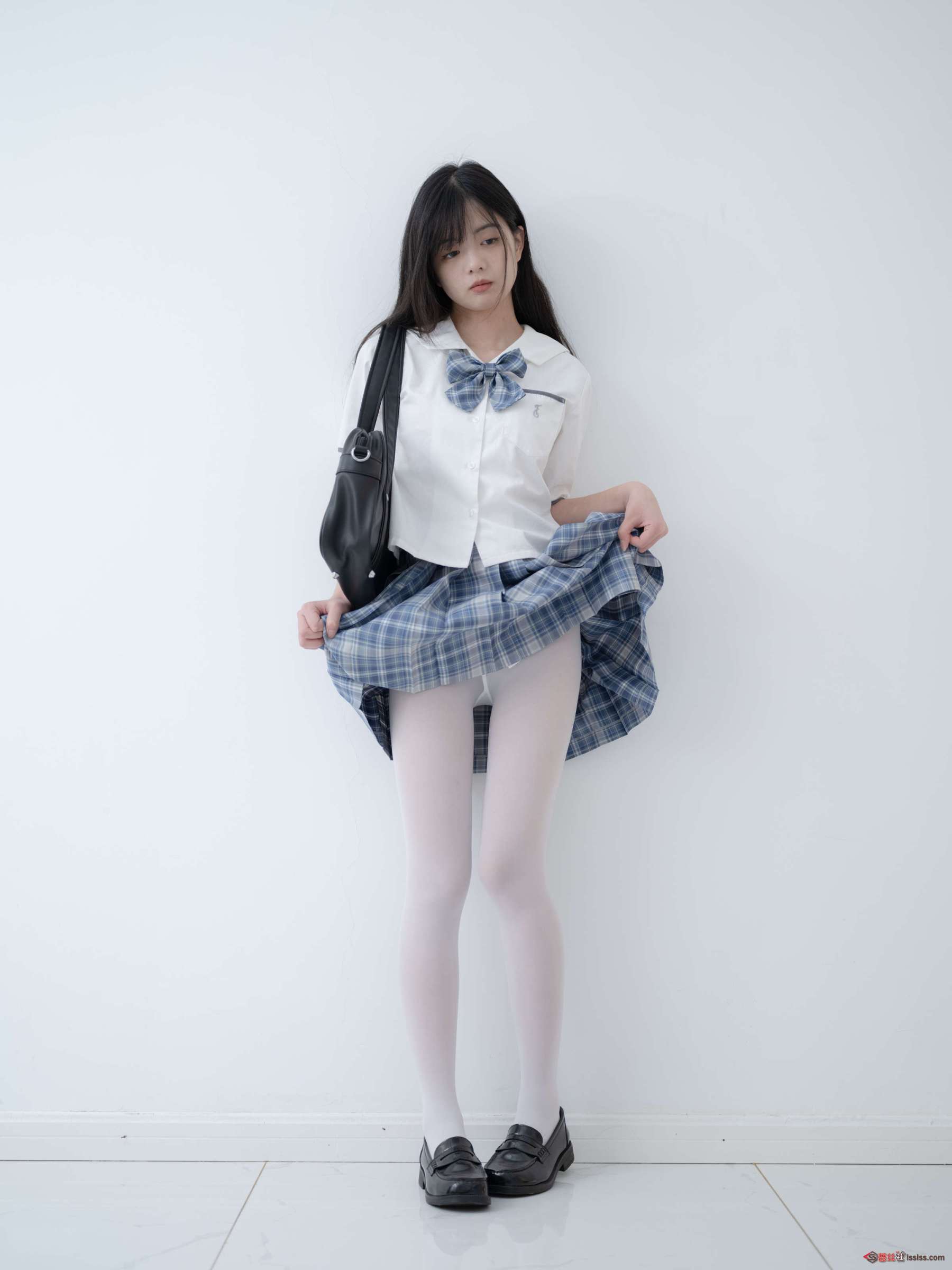 https://www.lss77.com/wp-content/uploads/2024/04/1713611654-53e3a7161e428b6-1800x2400.jpg