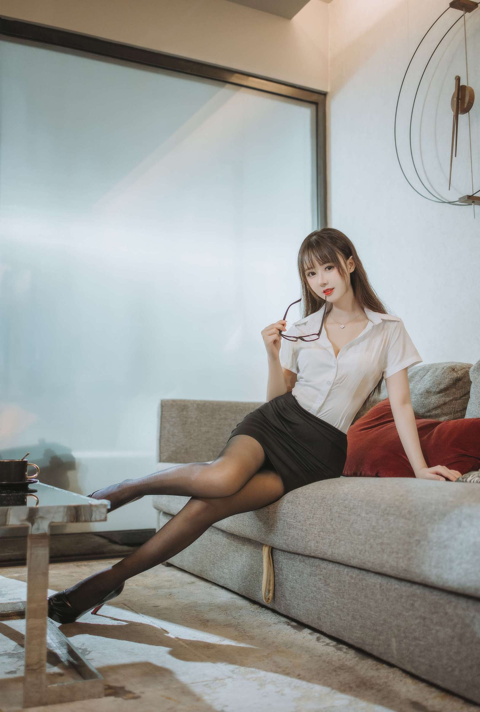 https://www.lss77.com/wp-content/uploads/2024/04/1713939784-aa169b49b583a2b-1618x2400.jpg