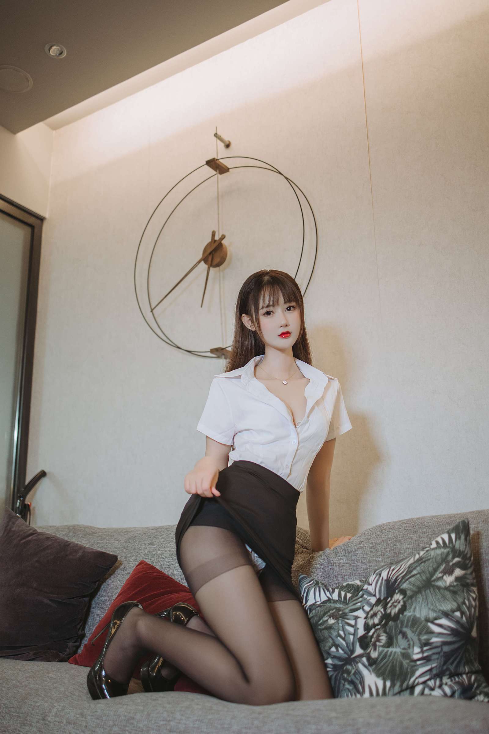 https://www.lss77.com/wp-content/uploads/2024/04/1713940045-7fa732b517cbed1-1600x2400.jpg