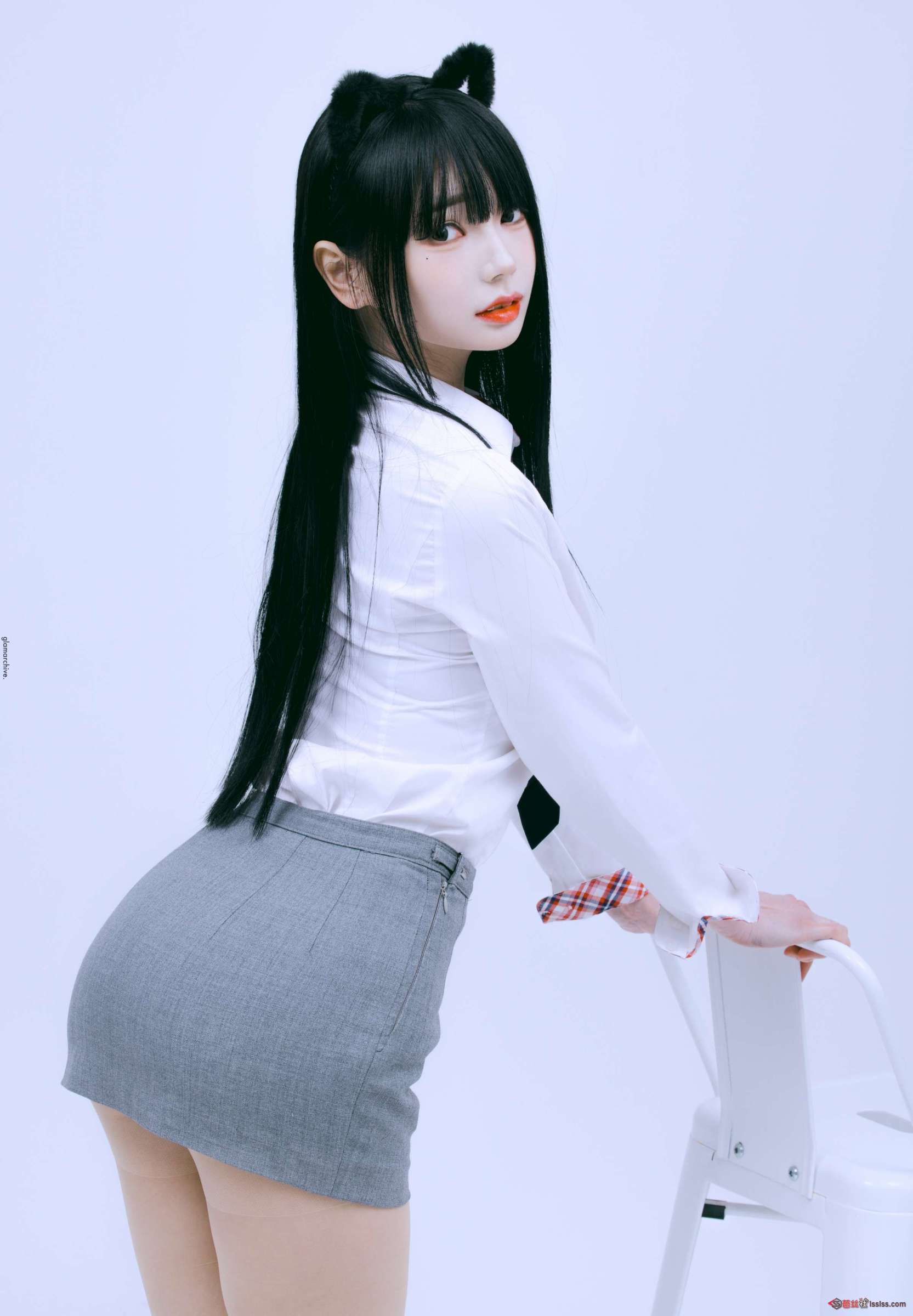 https://www.lss77.com/wp-content/uploads/2024/04/1713953604-93dd4de5cddba2c-1665x2400.jpg