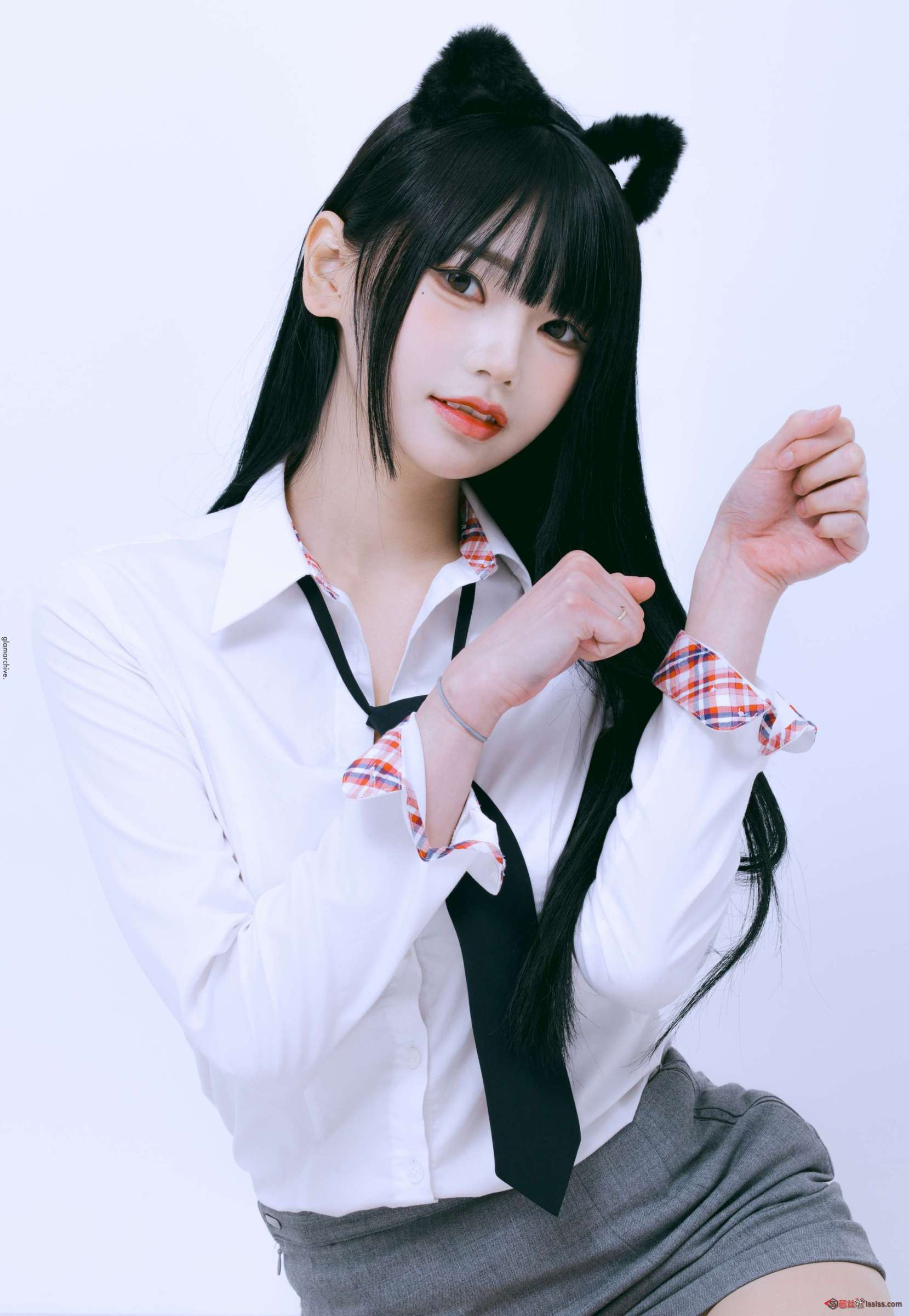 https://www.lss77.com/wp-content/uploads/2024/04/1713953857-8f03ad02c6cad60-1659x2400.jpg