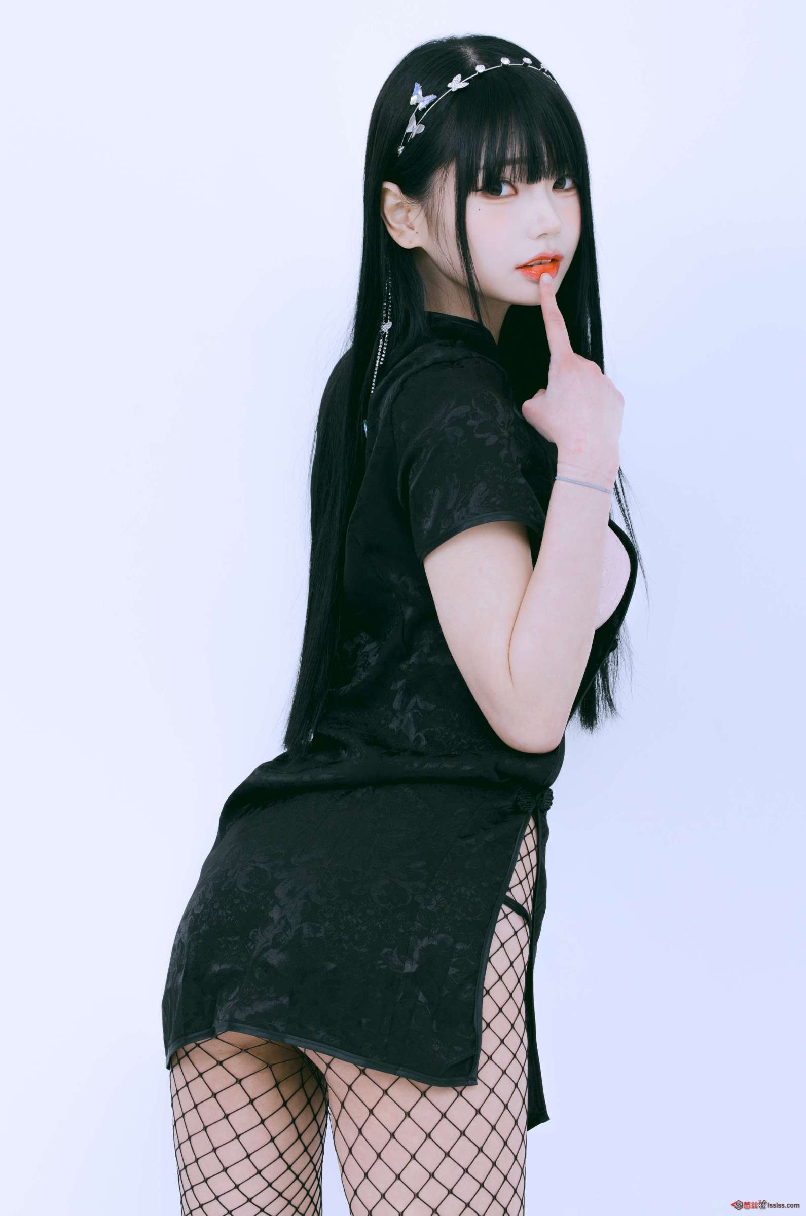 https://www.lss77.com/wp-content/uploads/2024/04/1713960456-84eb13cfed01764-1590x2400.jpg