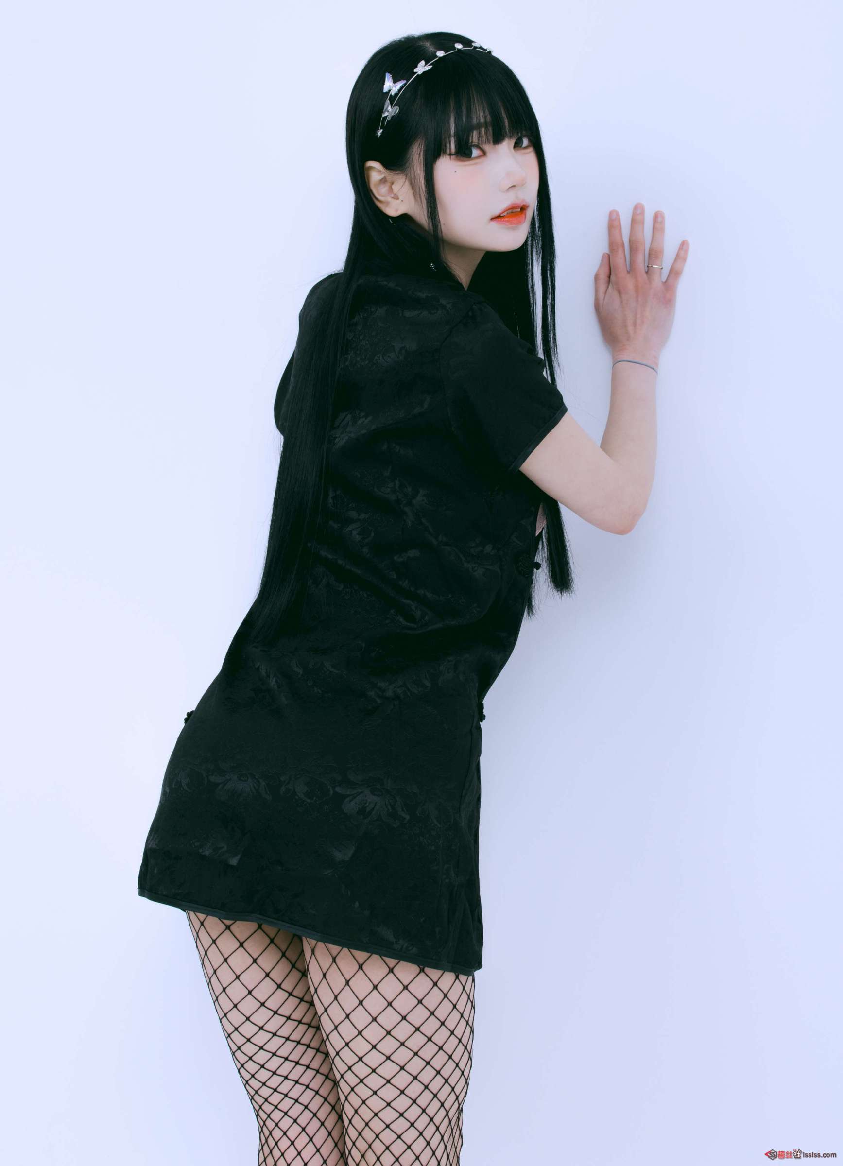 https://www.lss77.com/wp-content/uploads/2024/04/1713960563-7658d0d2112eb26-1735x2400.jpg