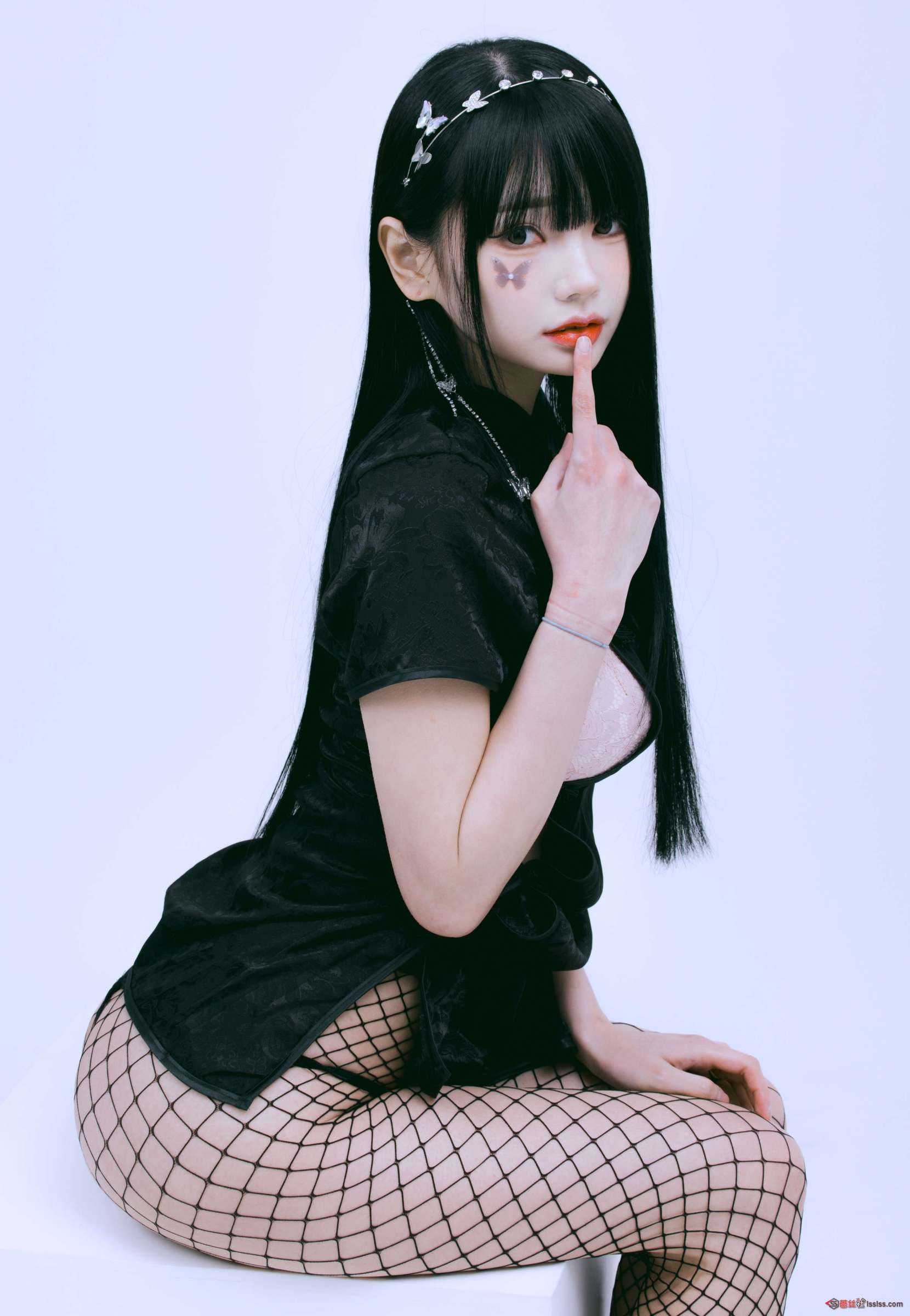 https://www.lss77.com/wp-content/uploads/2024/04/1713960618-7f5144f962efde7-1660x2400.jpg