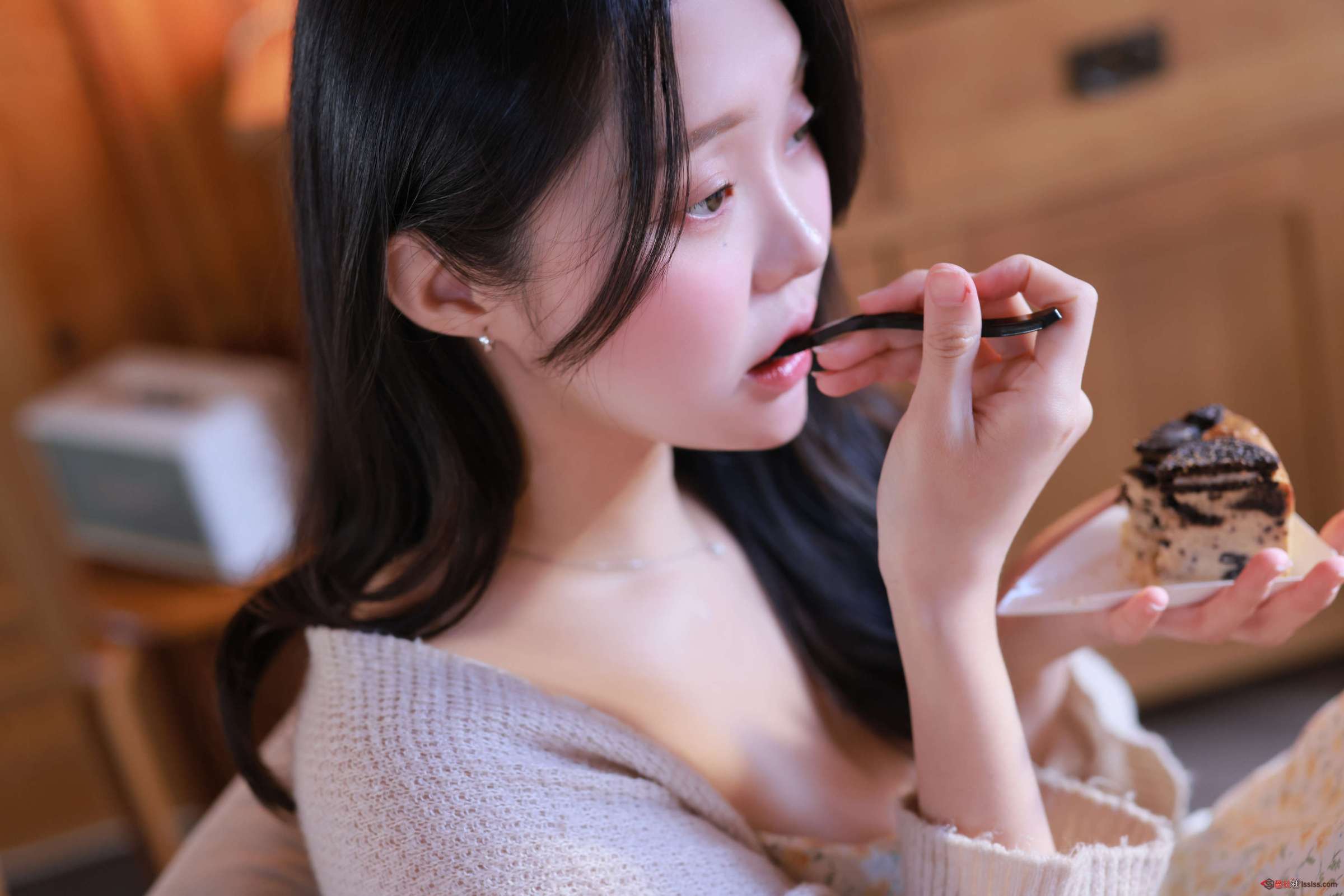 https://www.lss77.com/wp-content/uploads/2024/04/1713960772-07e1cd7dca89a16-2400x1601.jpg