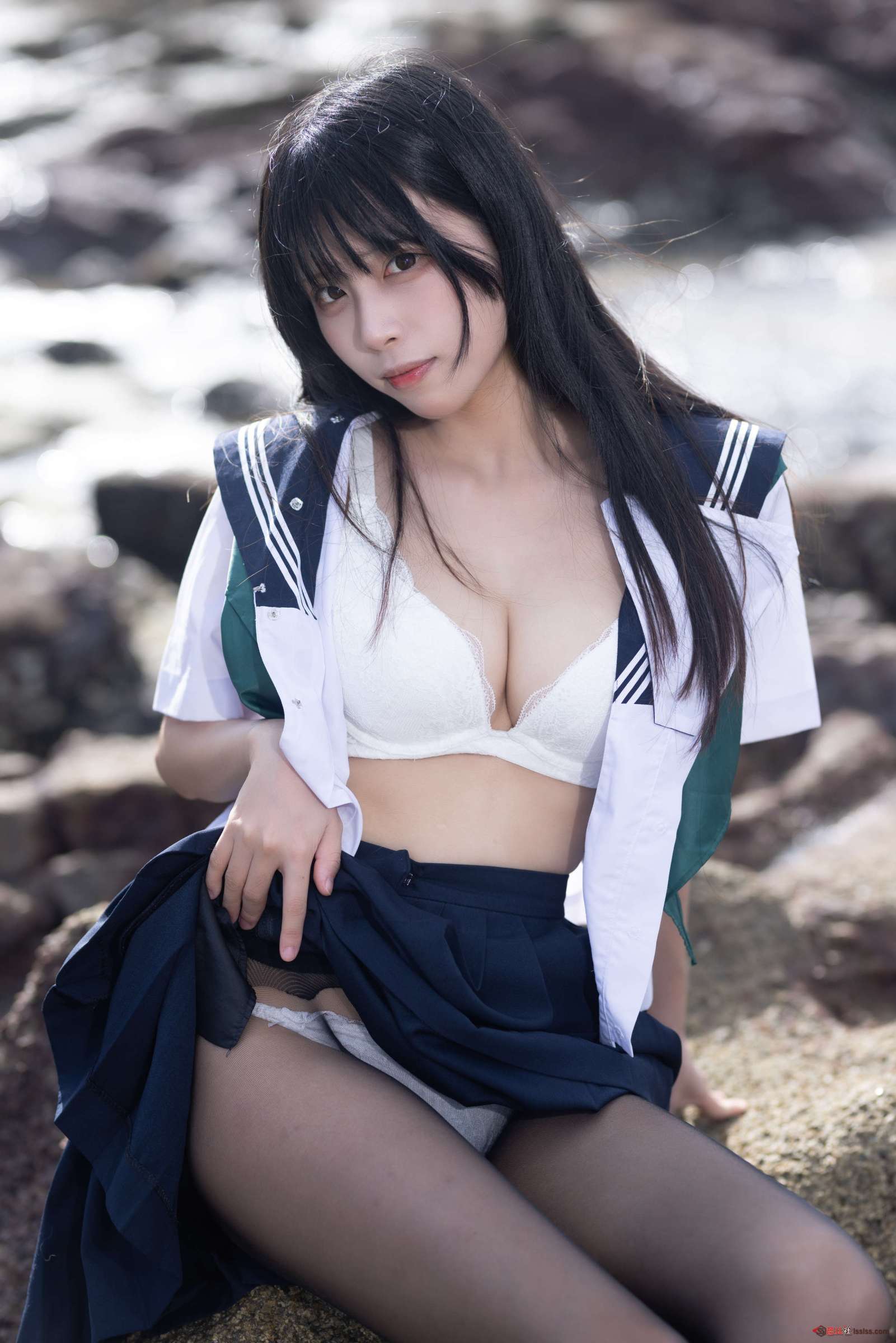 https://www.lss77.com/wp-content/uploads/2024/04/1714030040-58238e9ae2dd305-1601x2400.jpg