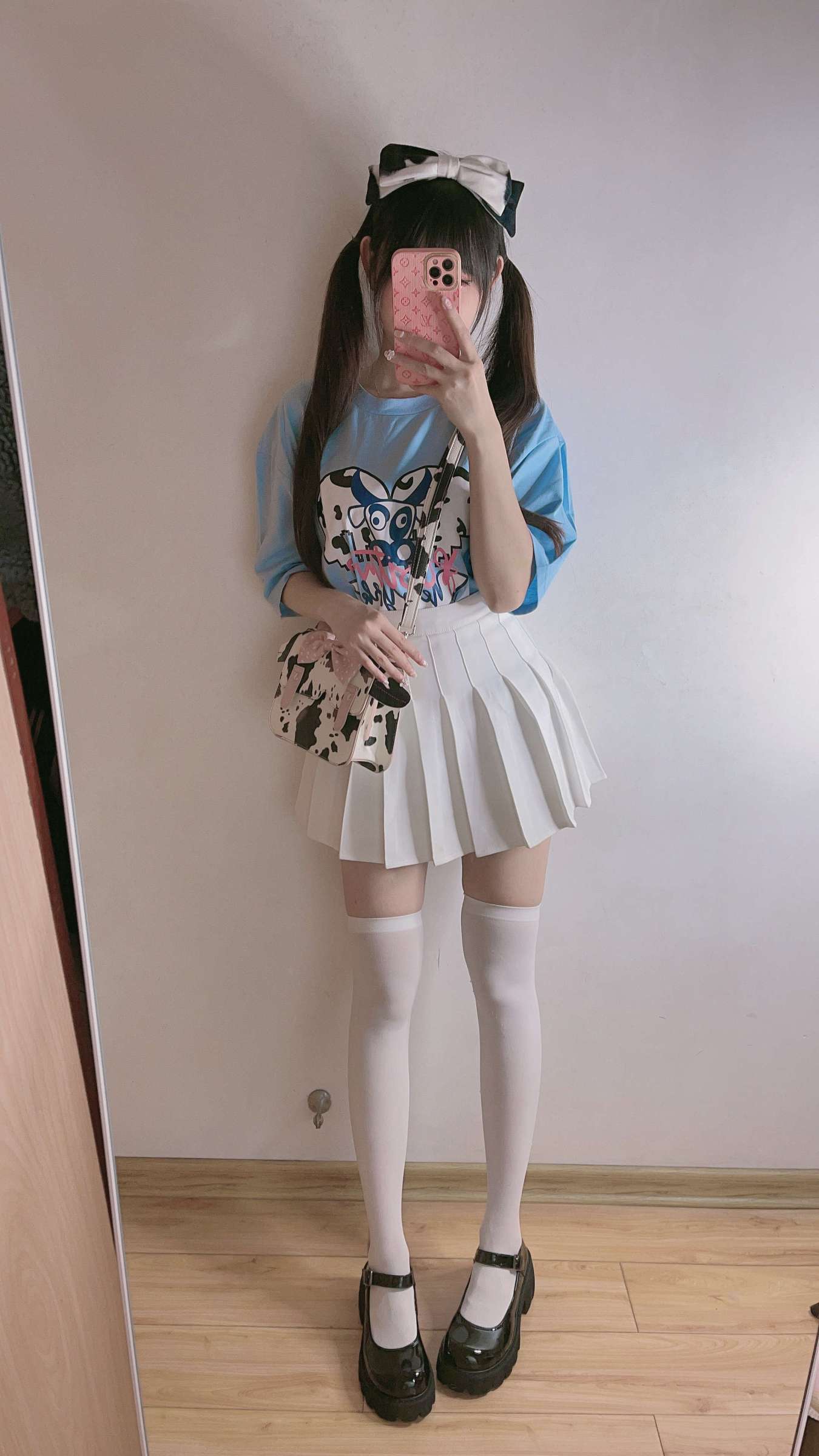 https://www.lss77.com/wp-content/uploads/2024/04/1714478895-ae55392c12be4f9-1350x2400.jpg