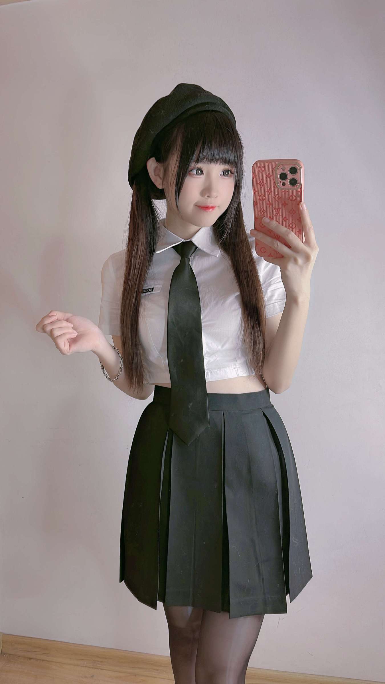 https://www.lss77.com/wp-content/uploads/2024/05/1715159245-93dd4de5cddba2c-1350x2400.jpg