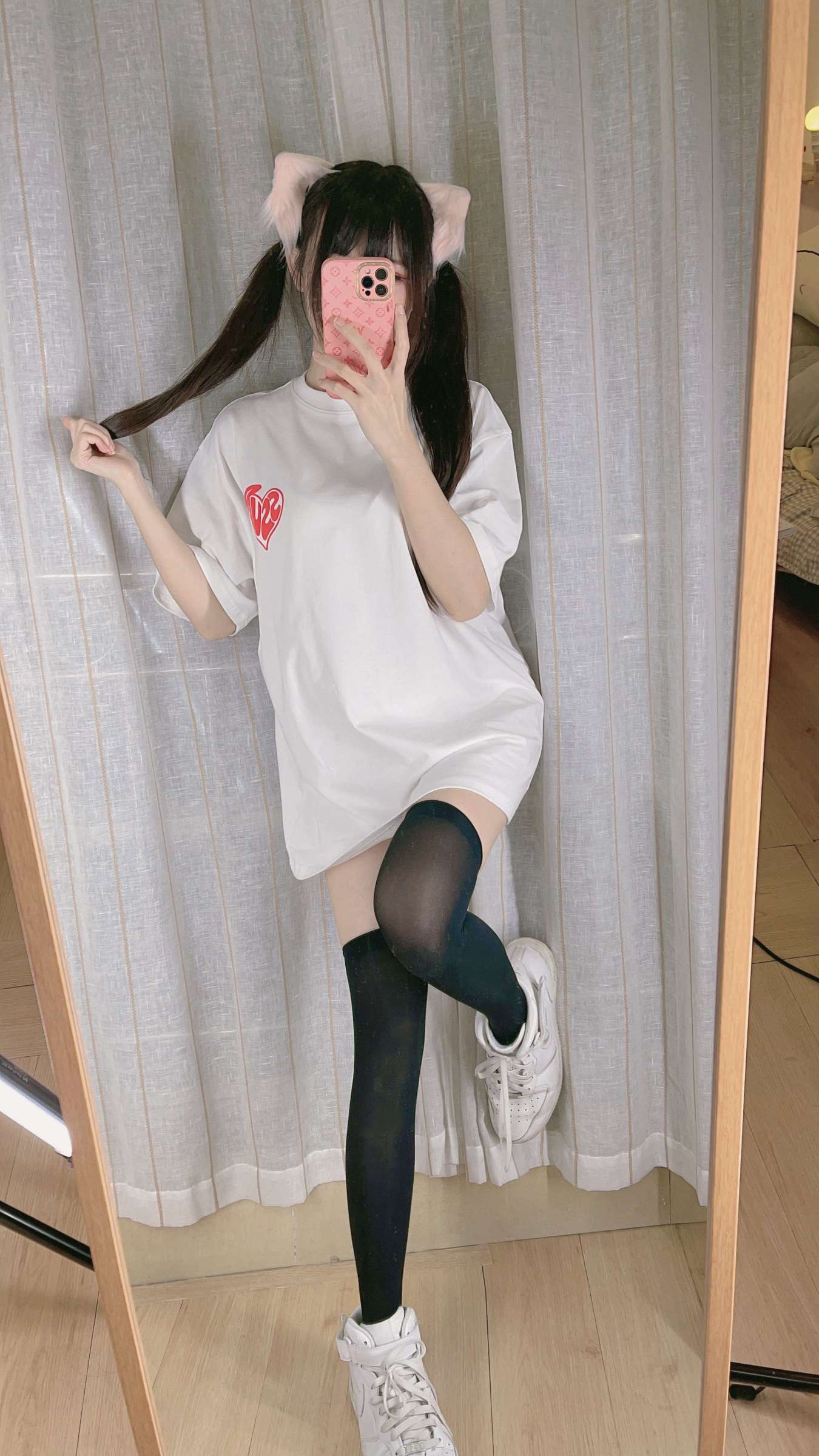 https://www.lss77.com/wp-content/uploads/2024/05/1715159511-7658d0d2112eb26-1350x2400.jpg