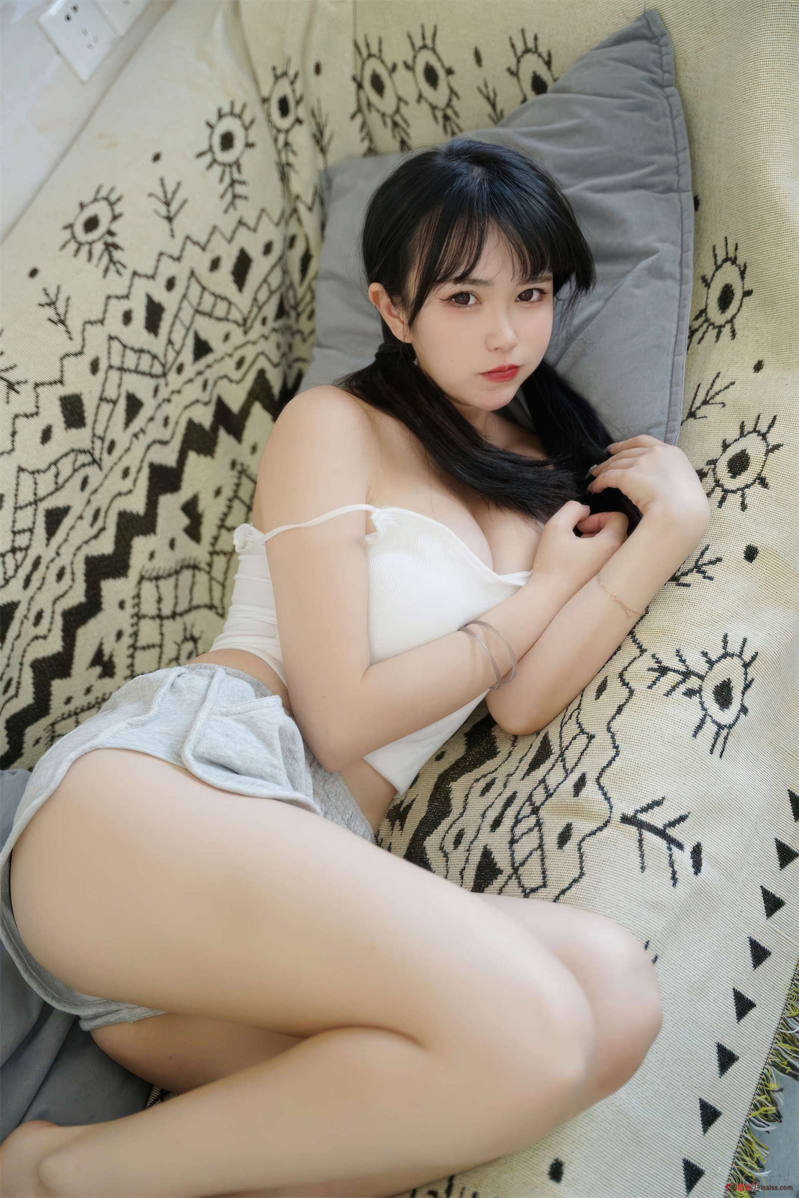 https://www.lss77.com/wp-content/uploads/2024/05/1716553988-b83aac23b952873-1601x2400.jpg