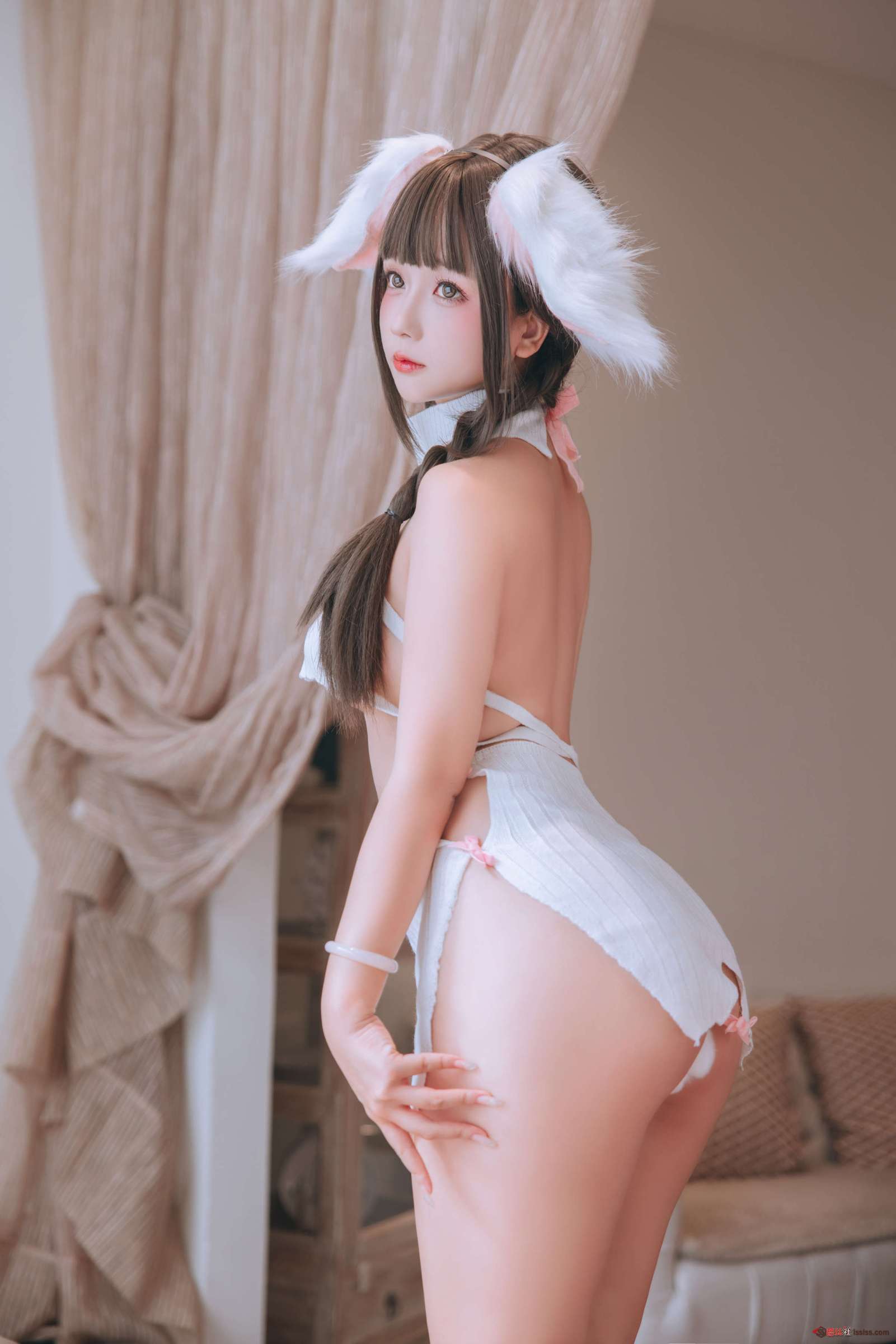 https://www.lss77.com/wp-content/uploads/2024/05/1716615020-89f0fd5c927d466-1601x2400.jpg