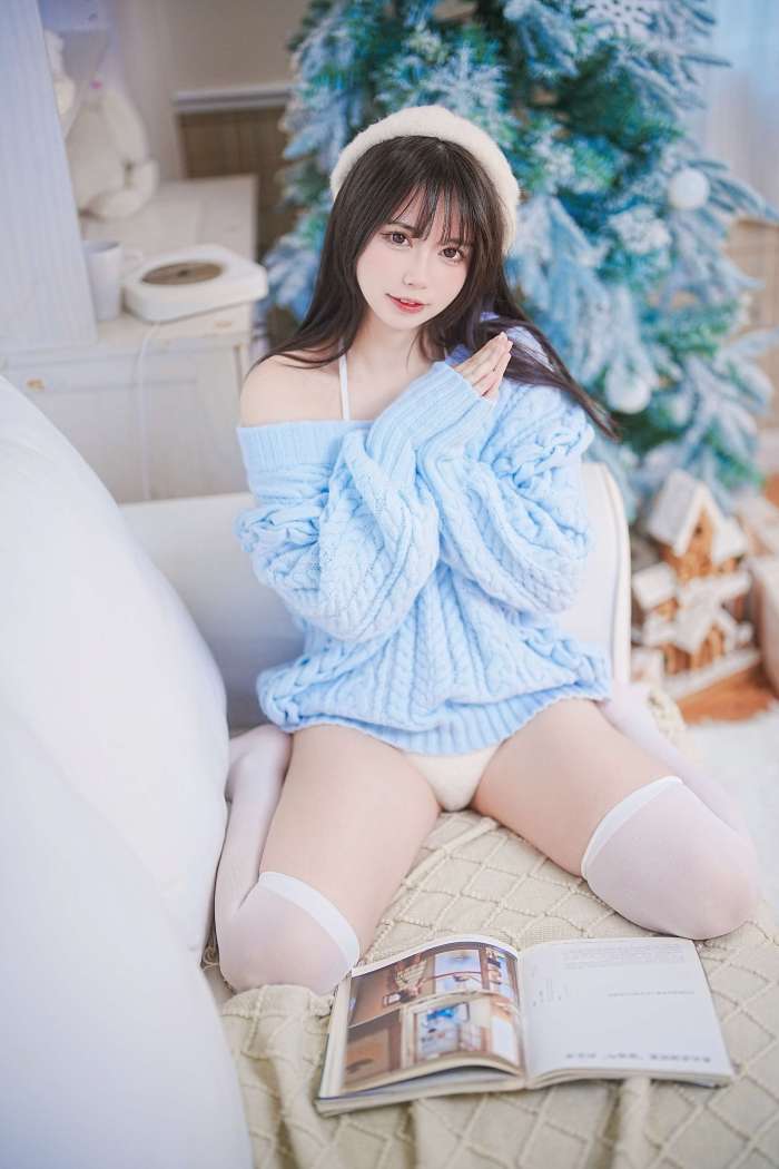 Tina很妖孽呀 – 蓝色秋冬毛衣 [27P168MB]