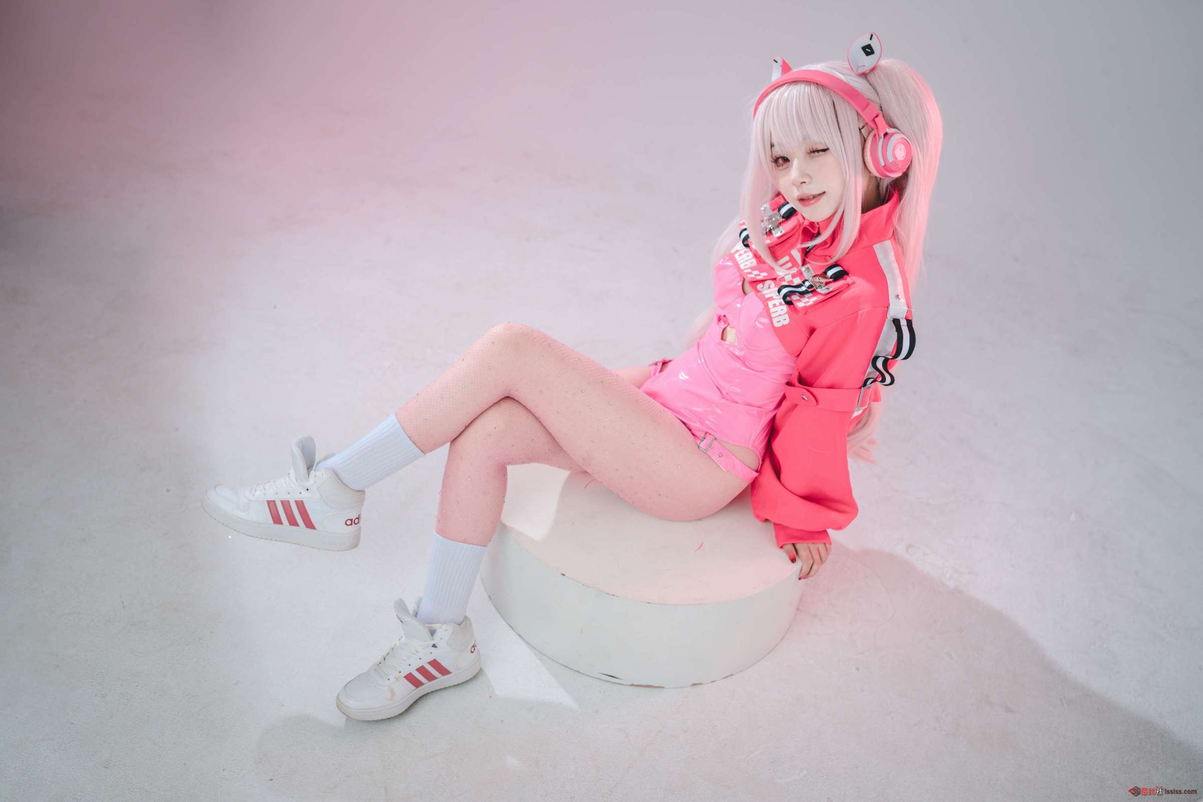 https://www.lss77.com/wp-content/uploads/2024/06/1717411905-5e388103a391daa-2400x1601.jpg