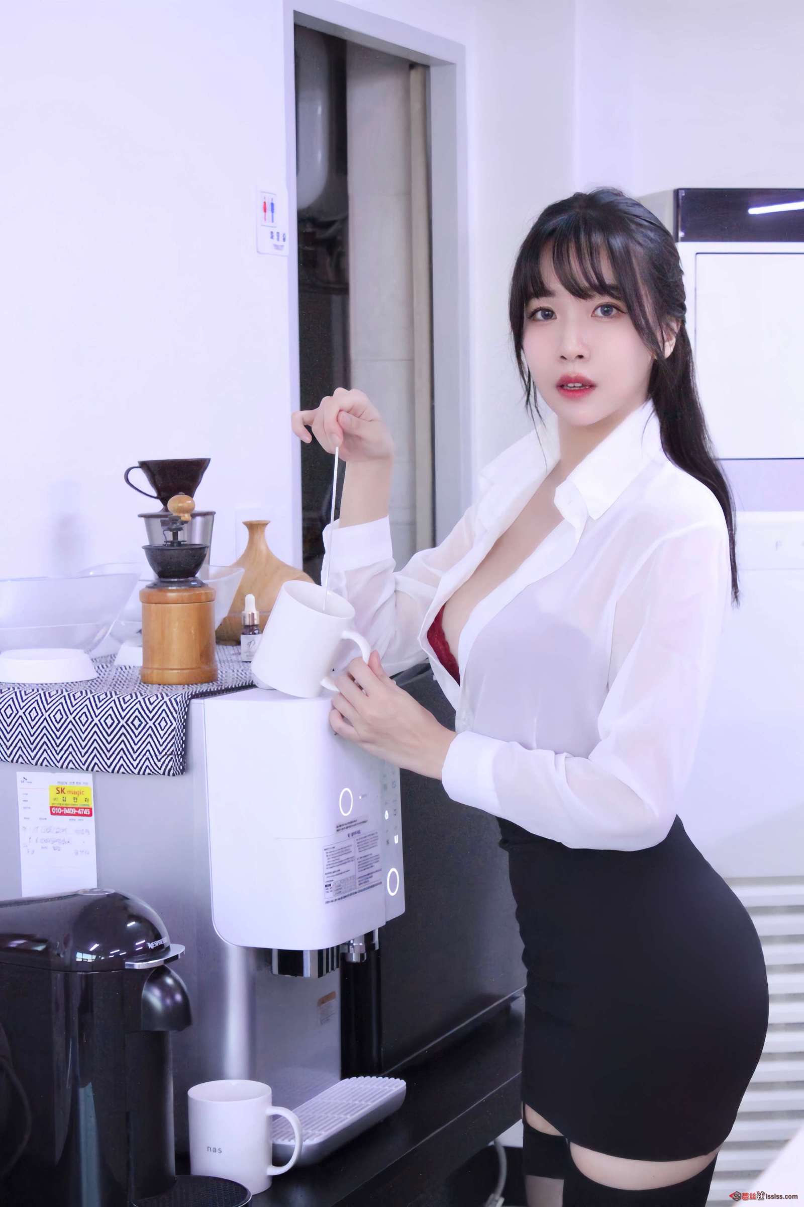 https://www.lss77.com/wp-content/uploads/2024/06/1717683513-a2e11098af33e21-1600x2400.jpg