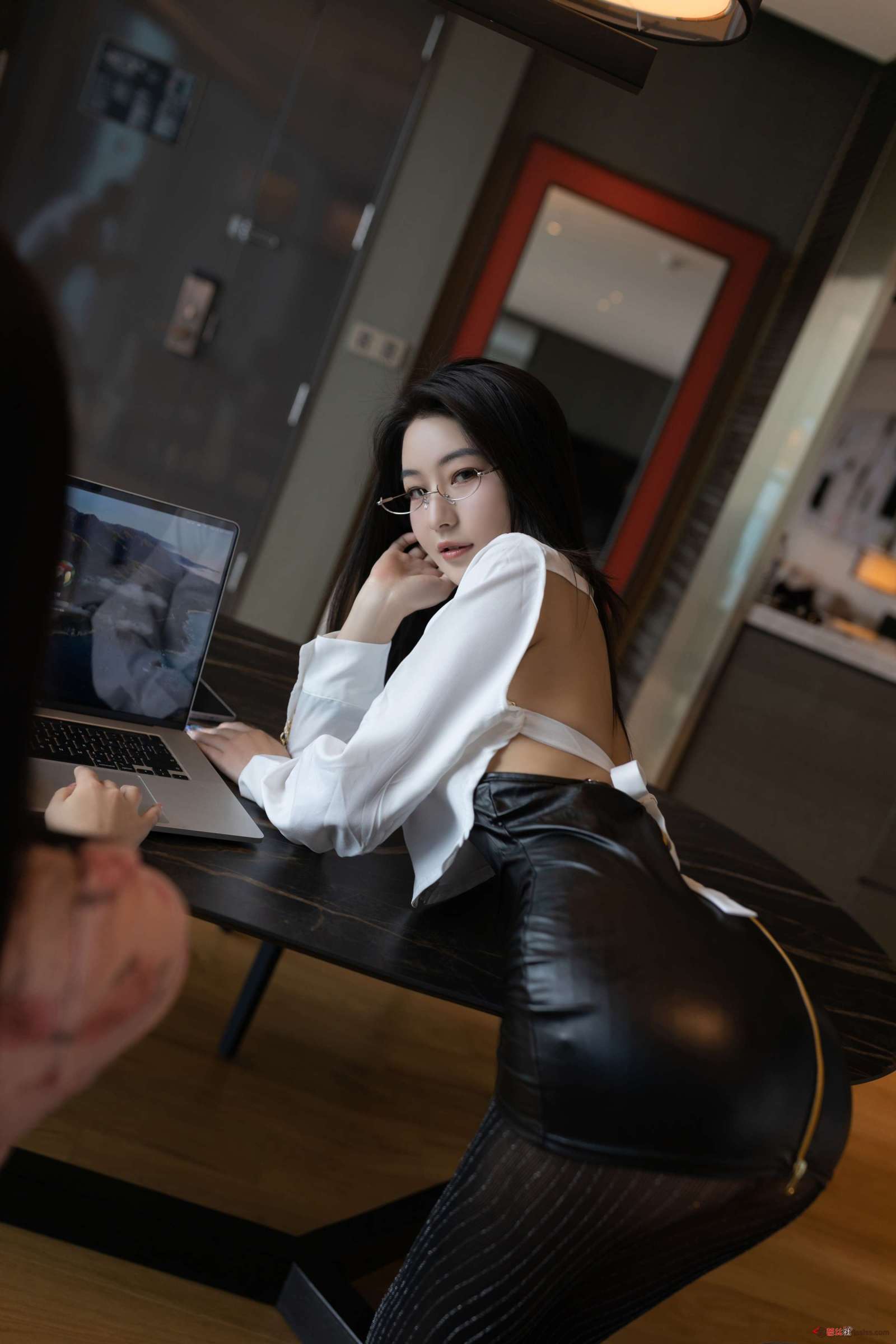 https://www.lss77.com/wp-content/uploads/2024/06/1717847942-98b297950041a42-1600x2400.jpg