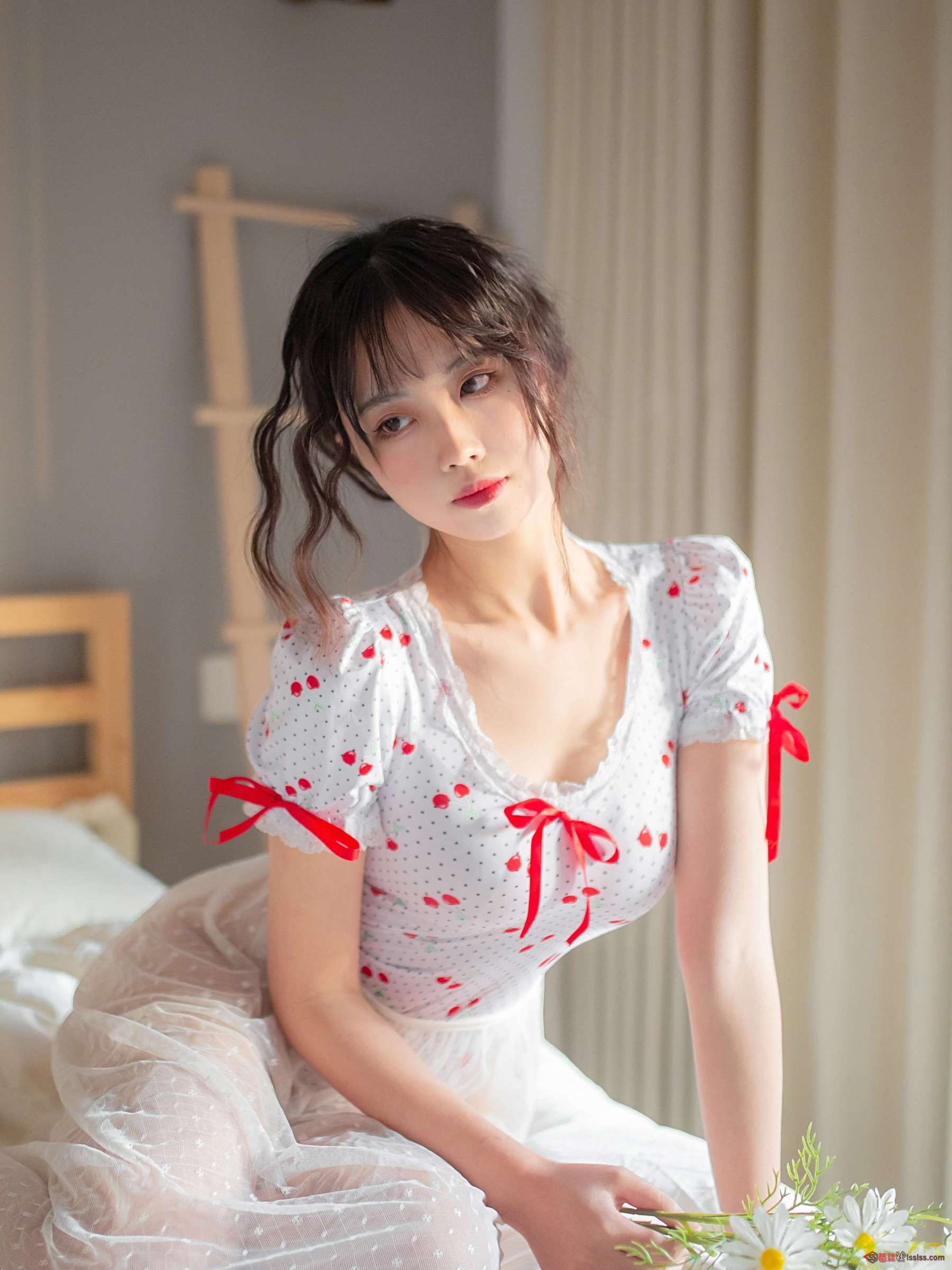 https://www.lss77.com/wp-content/uploads/2024/06/1718214913-6252cf639b8797f-1800x2400.jpg