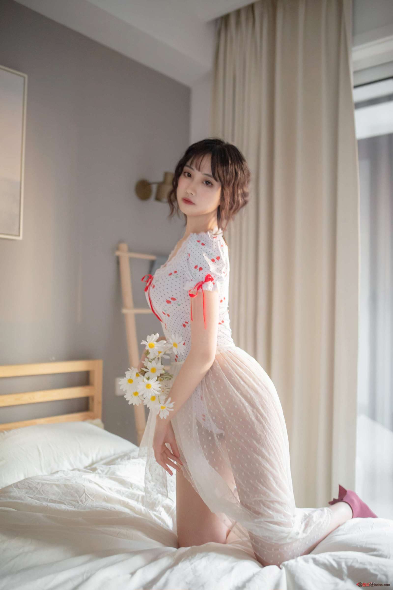 https://www.lss77.com/wp-content/uploads/2024/06/1718214998-5baf1715d2080f6-1600x2400.jpg