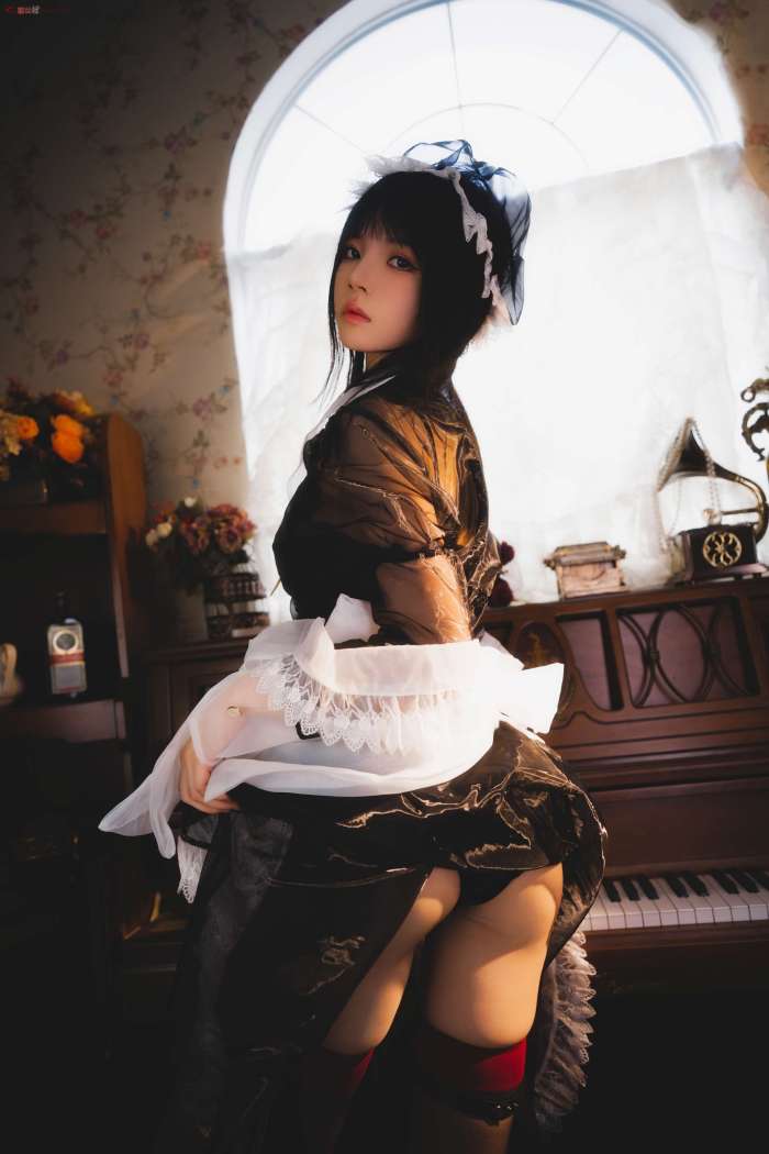 桜桃喵 –  透明女仆 [46P2V939MB]