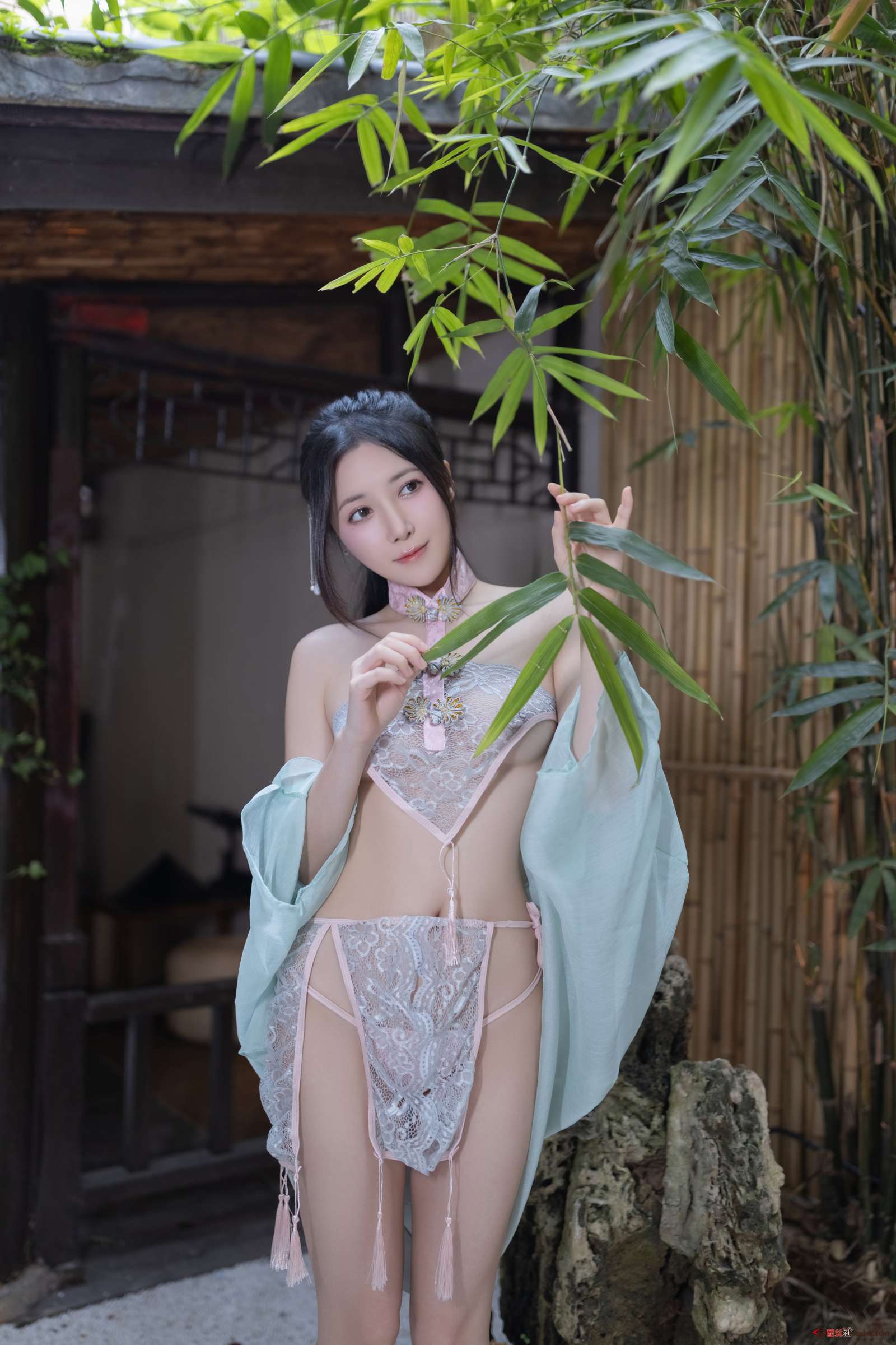 https://www.lss77.com/wp-content/uploads/2024/06/1718797388-bb04af0f7ecaee4-1600x2400.jpg