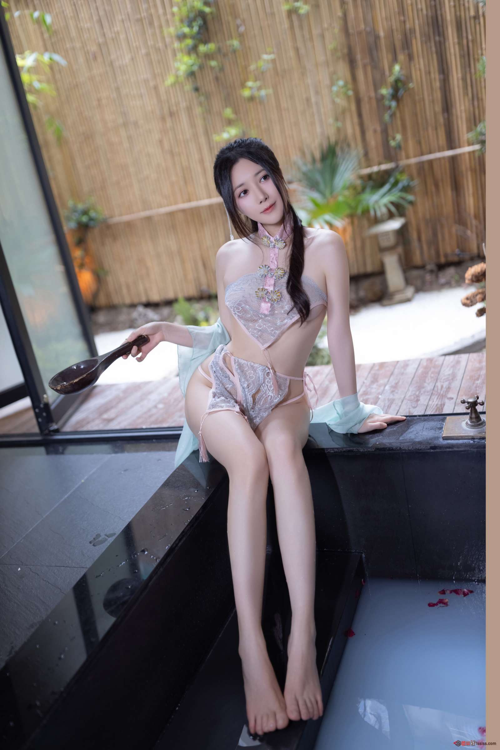 https://www.lss77.com/wp-content/uploads/2024/06/1718797582-71f6278d140af59-1600x2400.jpg