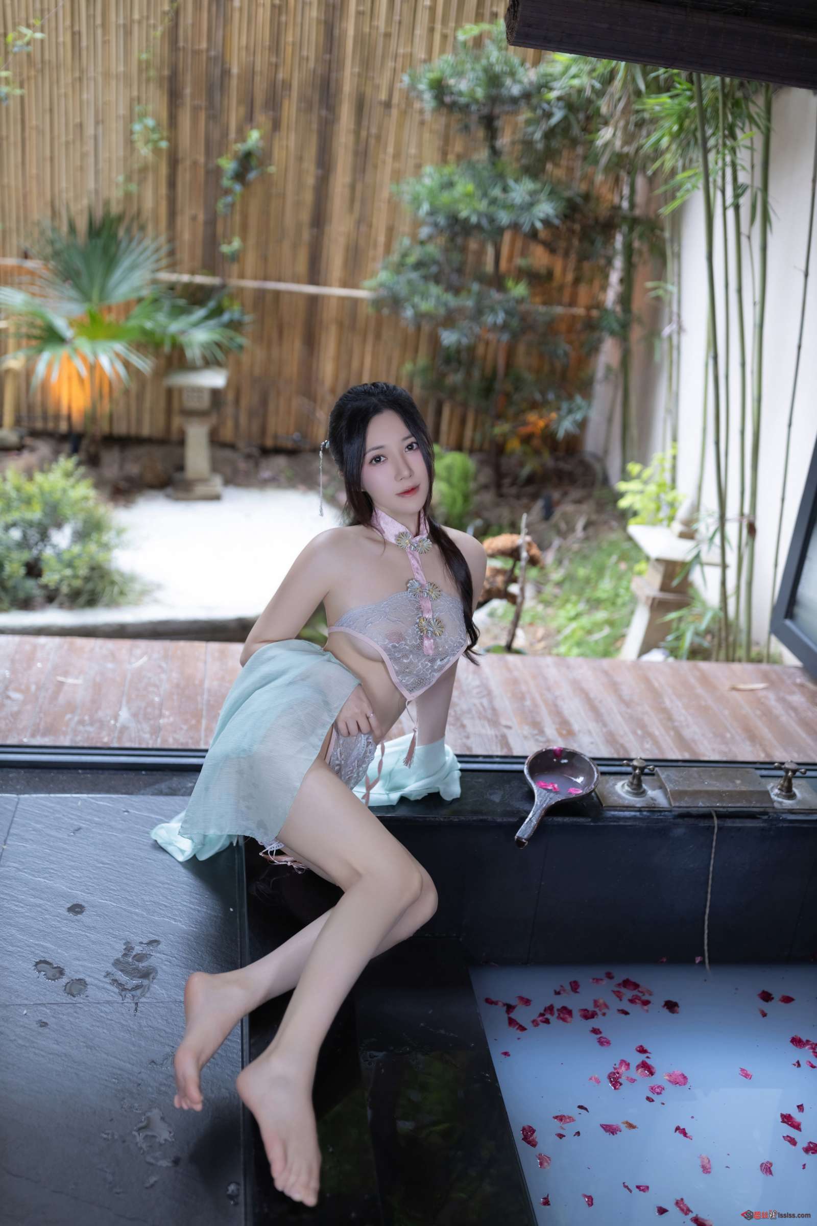 https://www.lss77.com/wp-content/uploads/2024/06/1718797619-84438b7aae55a06-1600x2400.jpg