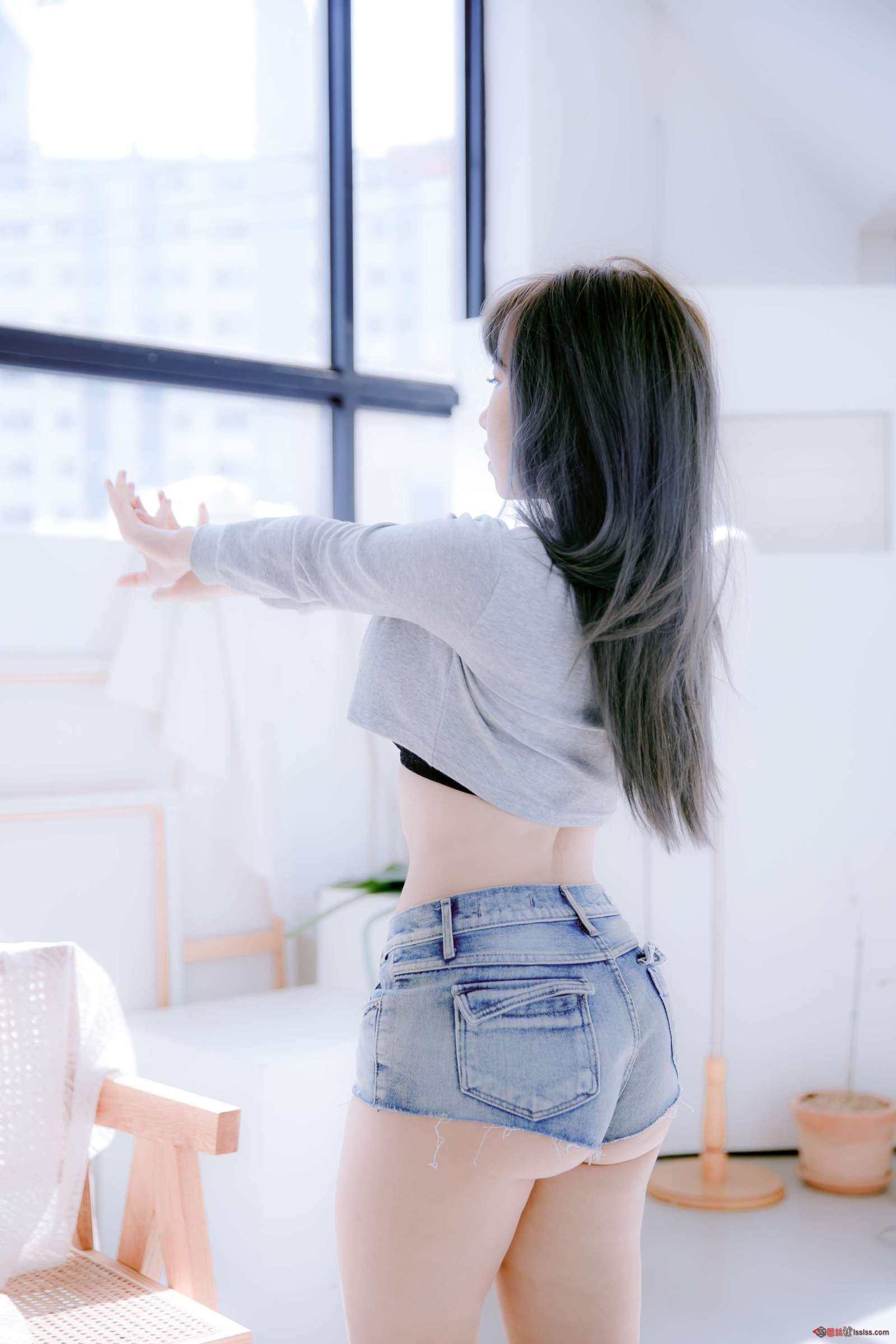 https://www.lss77.com/wp-content/uploads/2024/07/1719808961-2f8639feef43f29-1600x2400.jpg