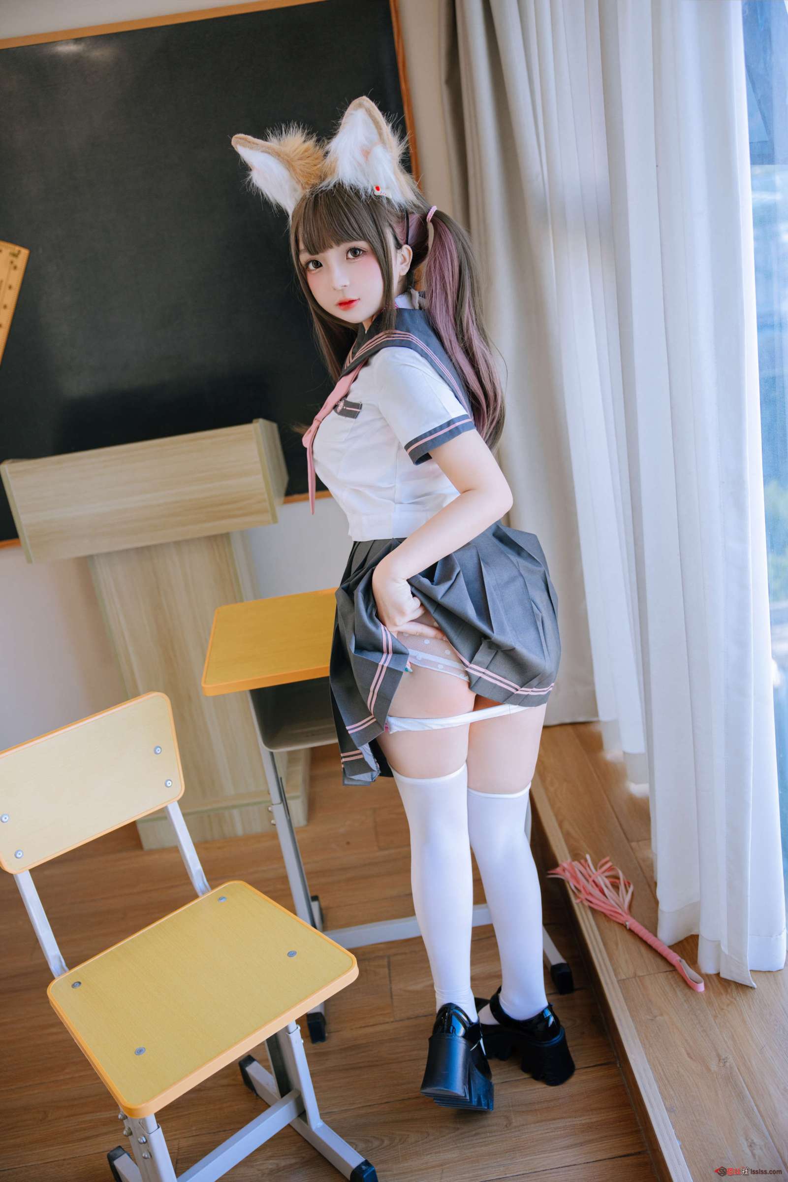 https://www.lss77.com/wp-content/uploads/2024/07/1720463041-2c7cd3f647bf3ce-1601x2400.jpg