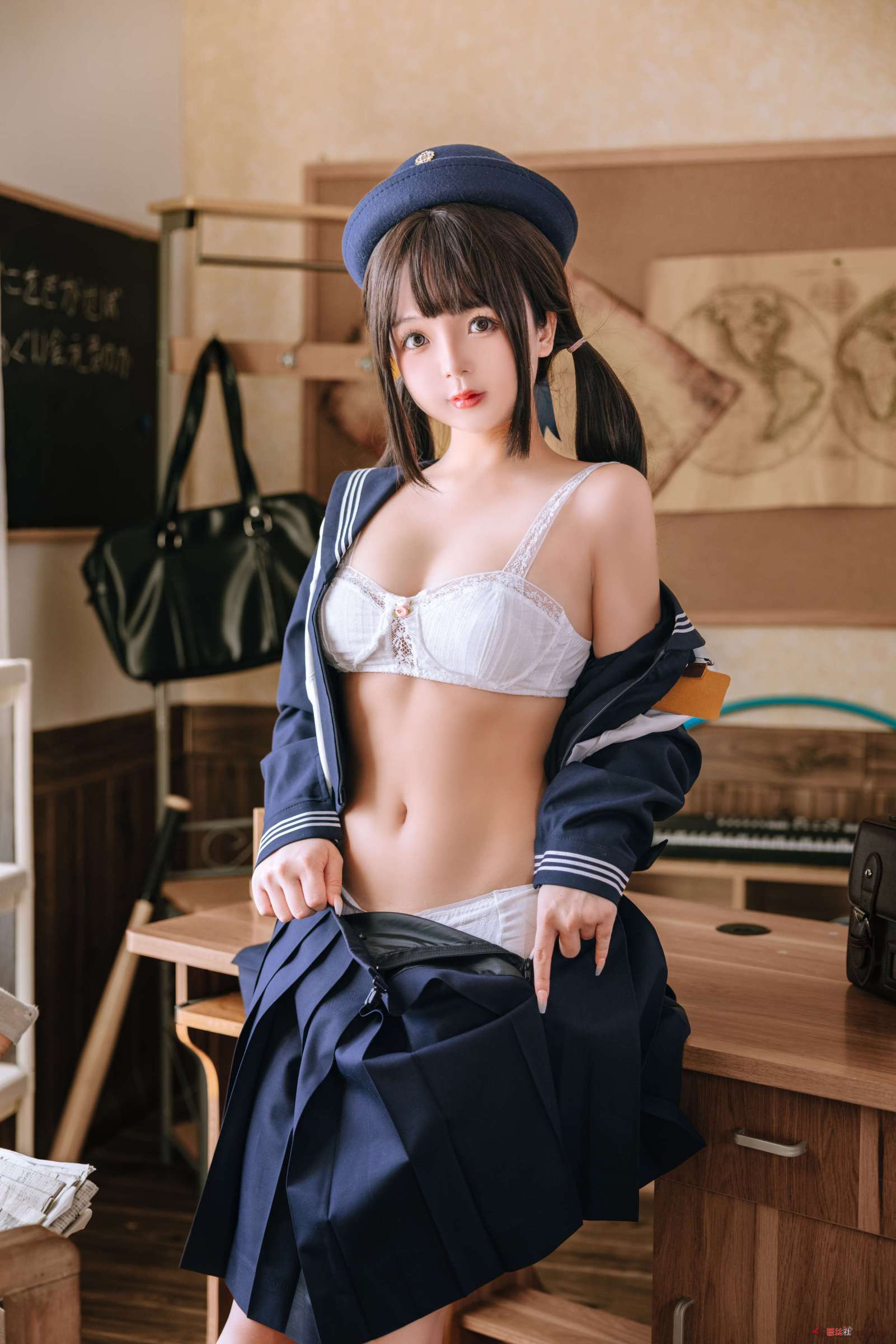 https://www.lss77.com/wp-content/uploads/2024/07/1721503054-68053af2923e002-1601x2400.jpg