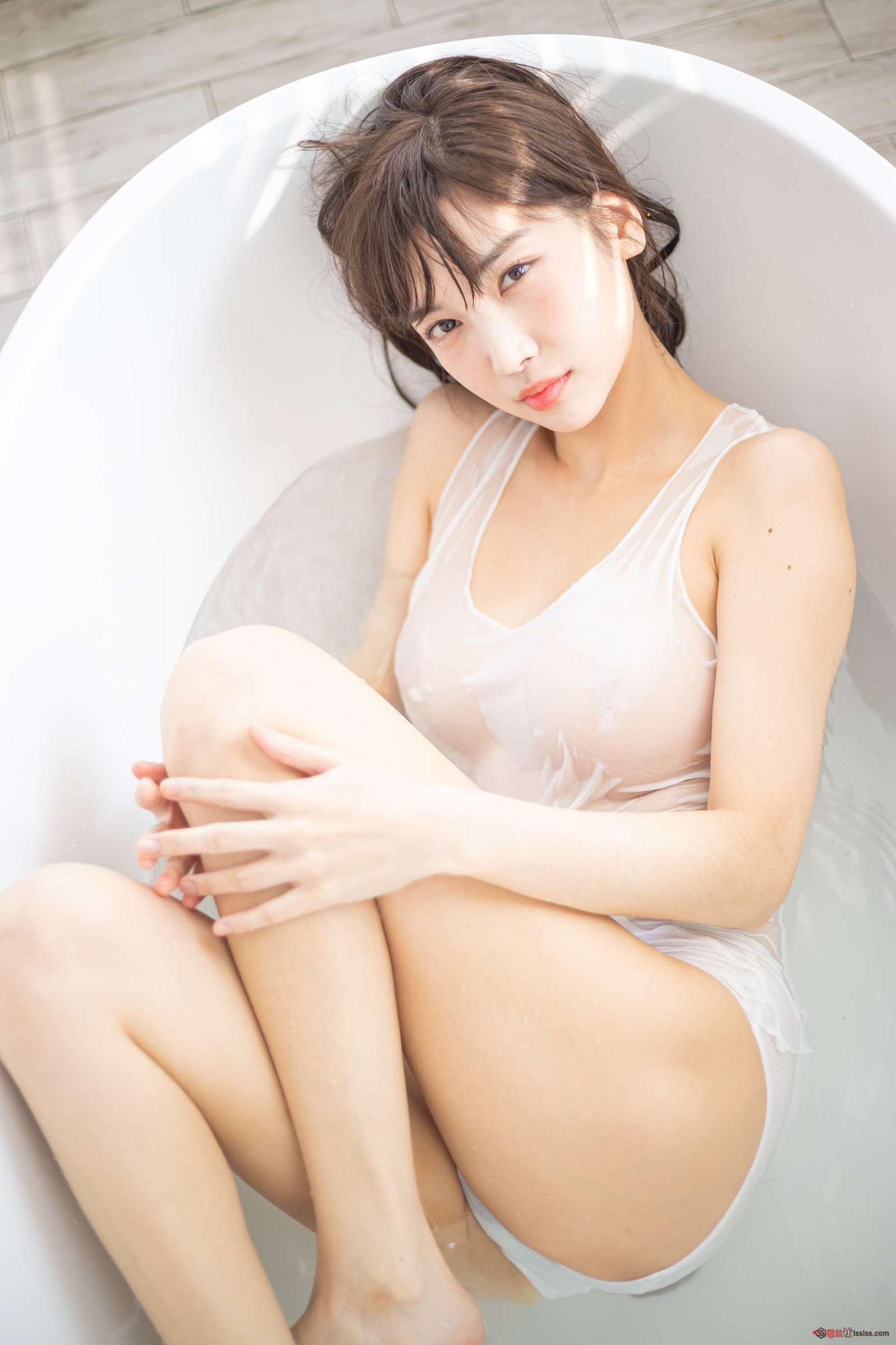 https://www.lss77.com/wp-content/uploads/2024/08/1722965215-37a749d808e4649-1600x2400.jpg