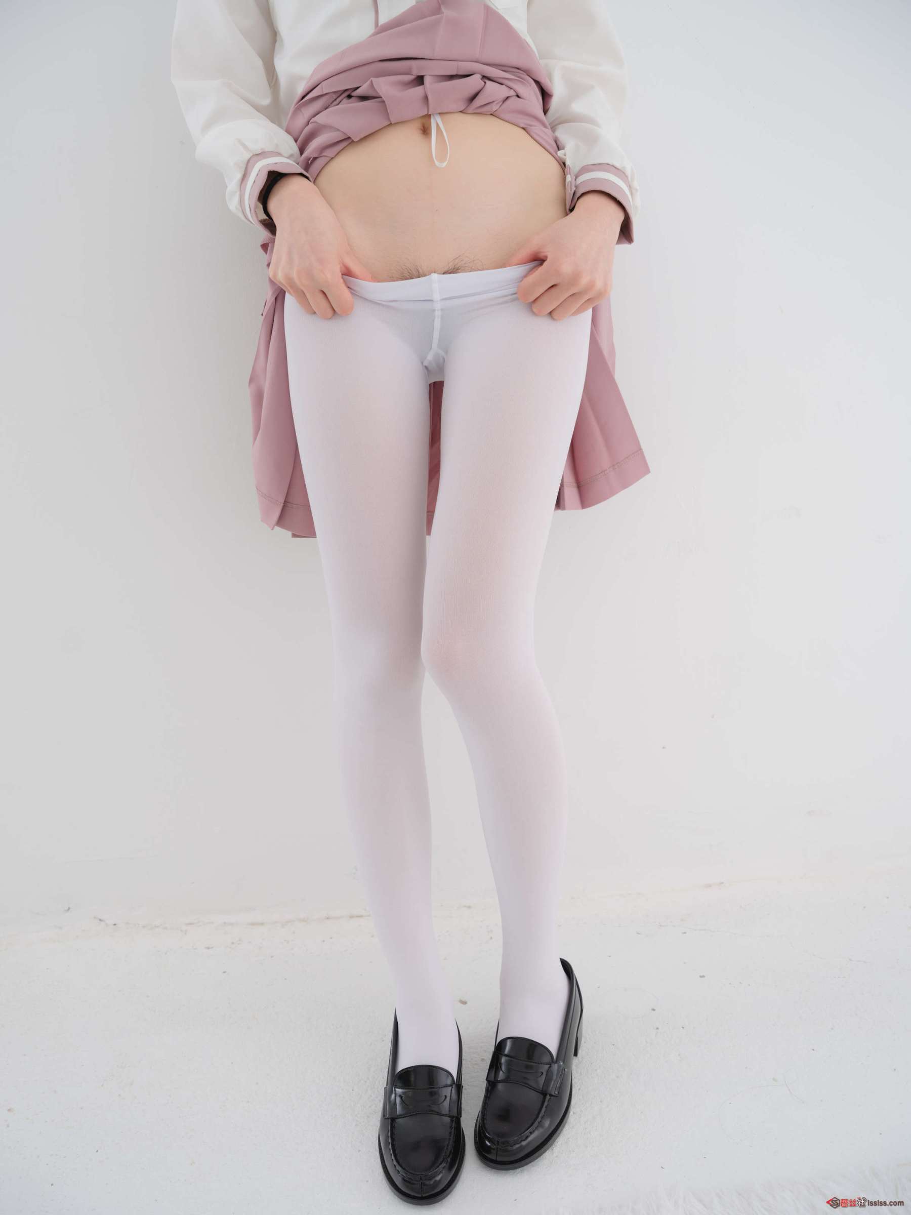 https://www.lss77.com/wp-content/uploads/2024/08/1724086303-96da2f590cd7246-1800x2400.jpg