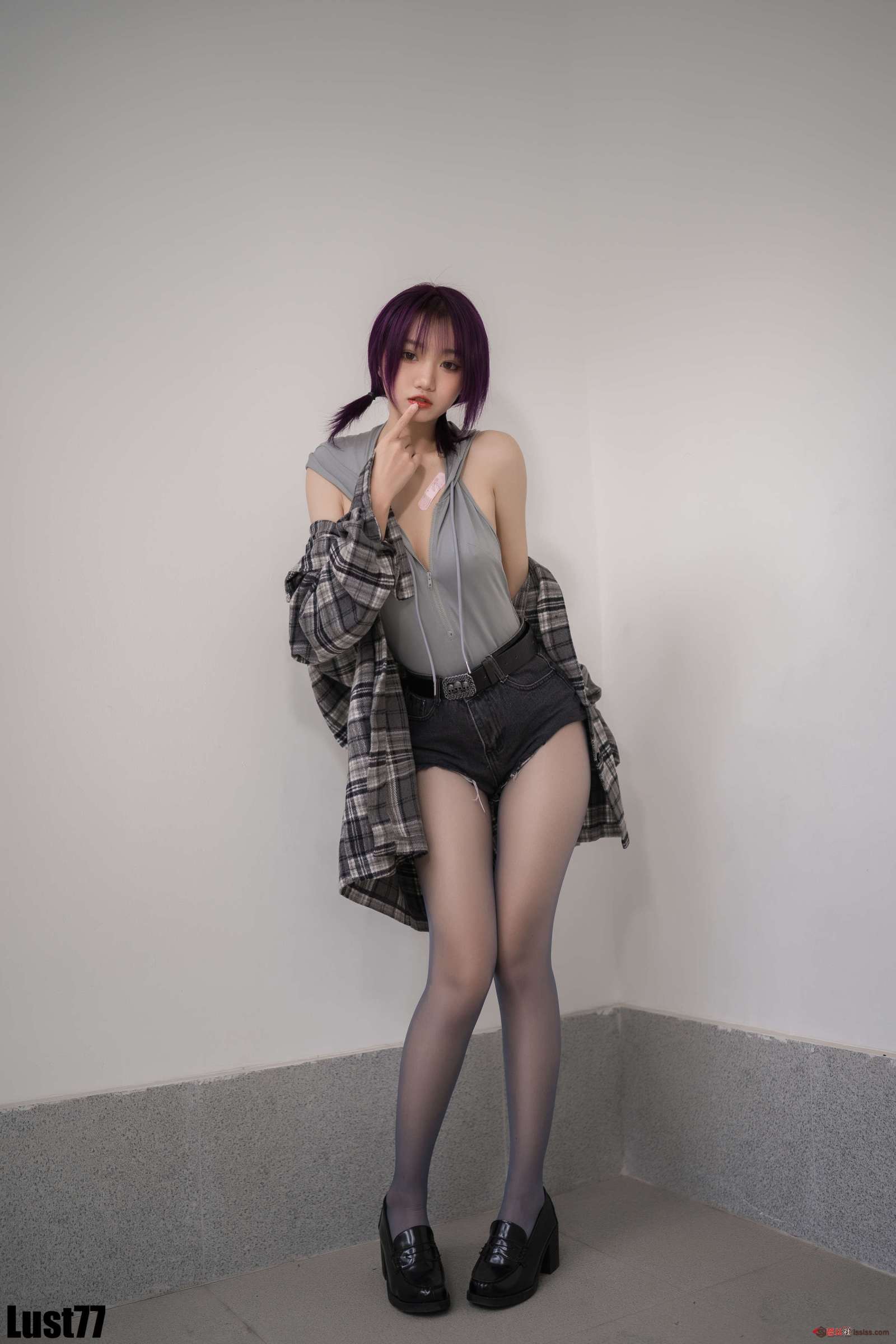https://www.lss77.com/wp-content/uploads/2024/08/1724827512-192fc044e74dffe-1600x2400.jpg
