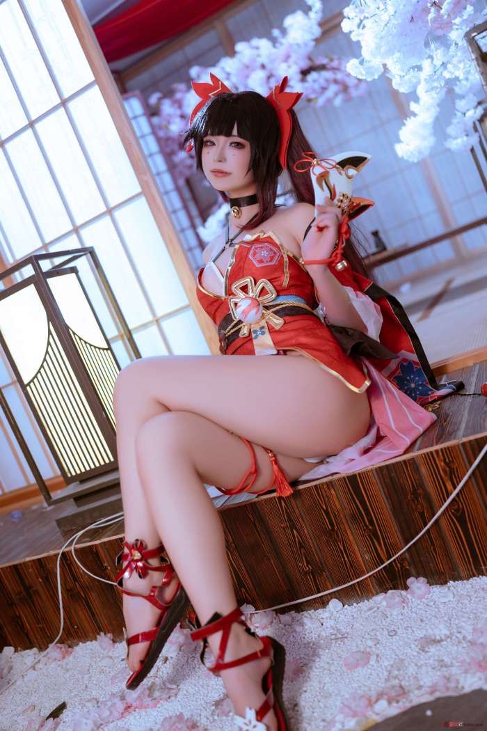 Quan冉有点饿 – 花火 [62P-823MB]