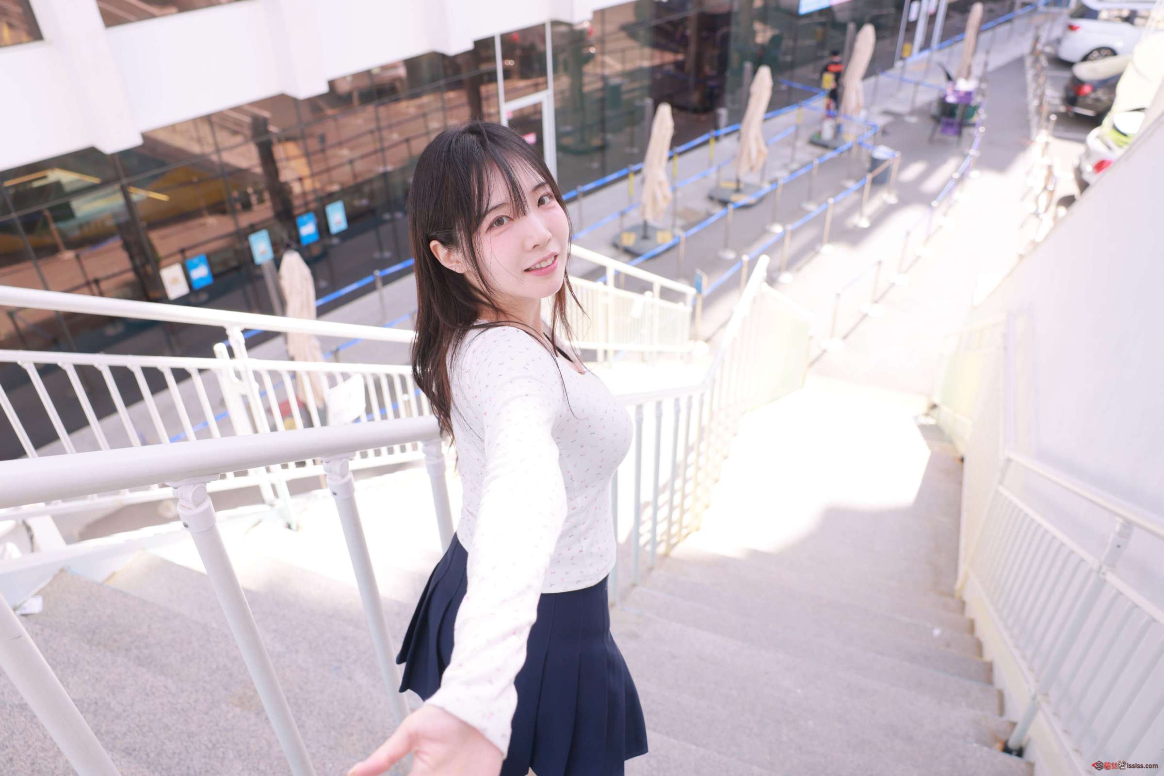 https://www.lss77.com/wp-content/uploads/2024/09/1726228029-7f5144f962efde7-2400x1601.jpg