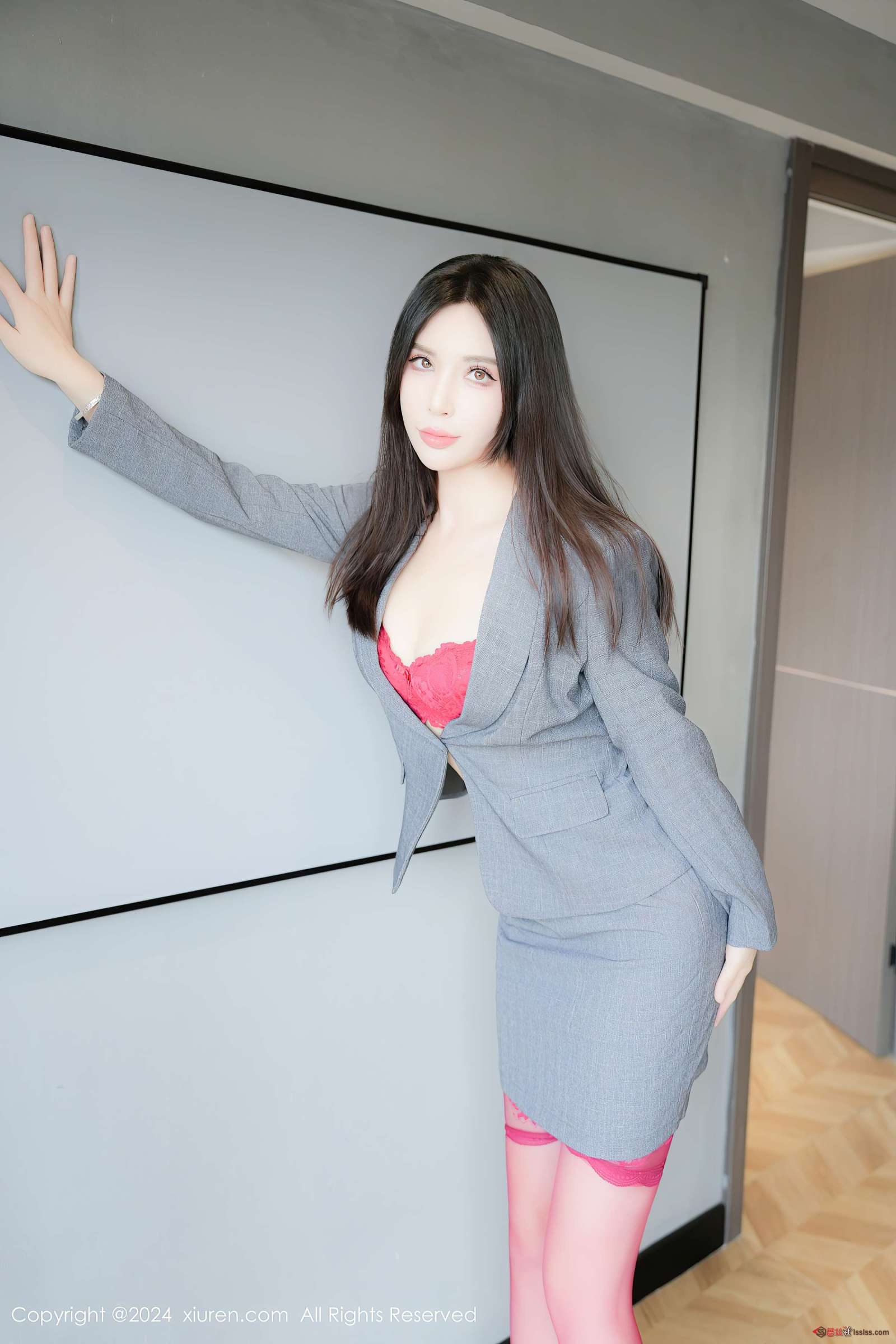 https://www.lss77.com/wp-content/uploads/2024/09/1726893251-ae2bac2e4b4da80-1600x2400.jpg